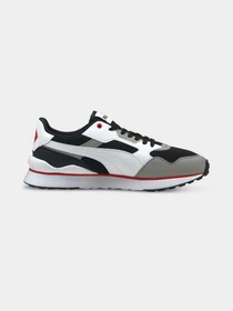 Кроссовки PUMA R78 Futr модель 374895 Фото