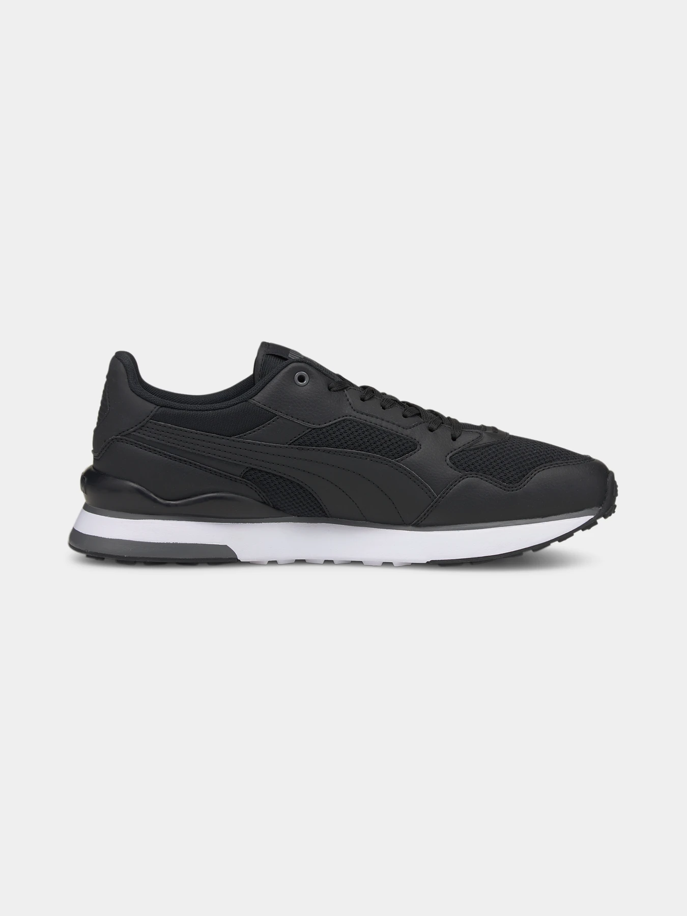 Кроссовки PUMA R78 Futr модель 374895 Кроссовки PUMA R78 Futr модель 374895 Фото