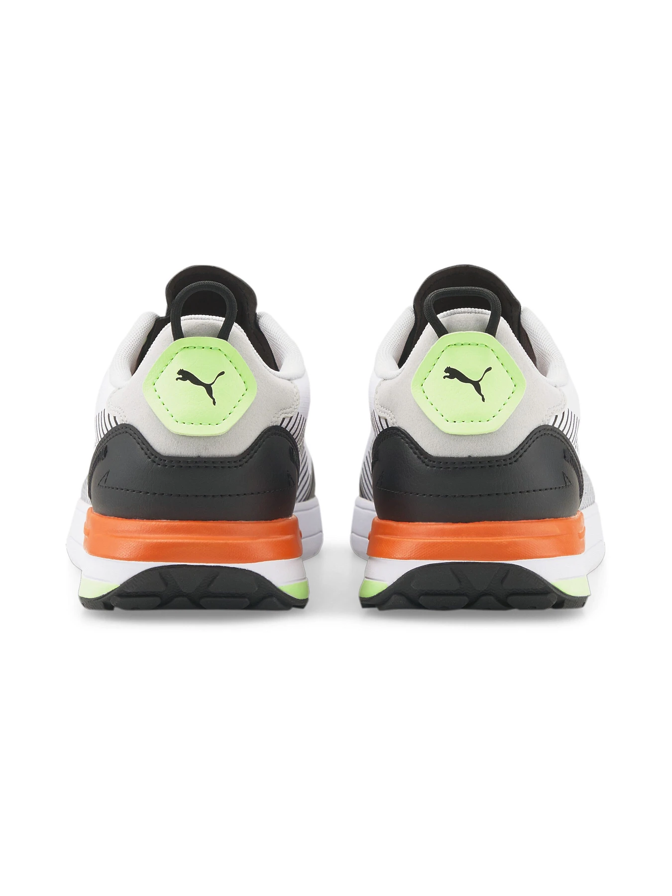 Кросівки PUMA R22 Sport модель 383057 Фото