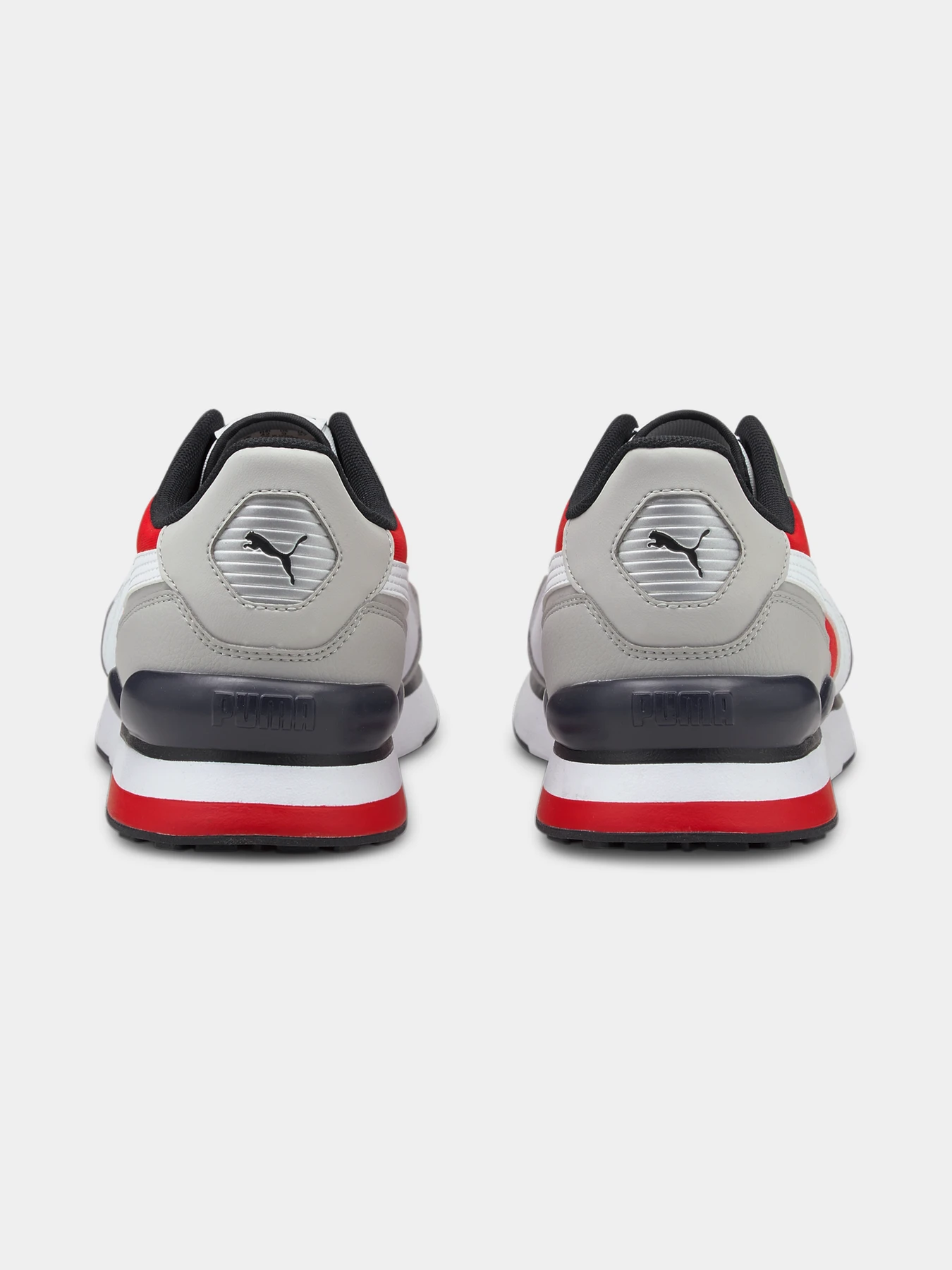 Кроссовки PUMA R78 Futr модель 374895 Кроссовки PUMA R78 Futr модель 374895 Фото