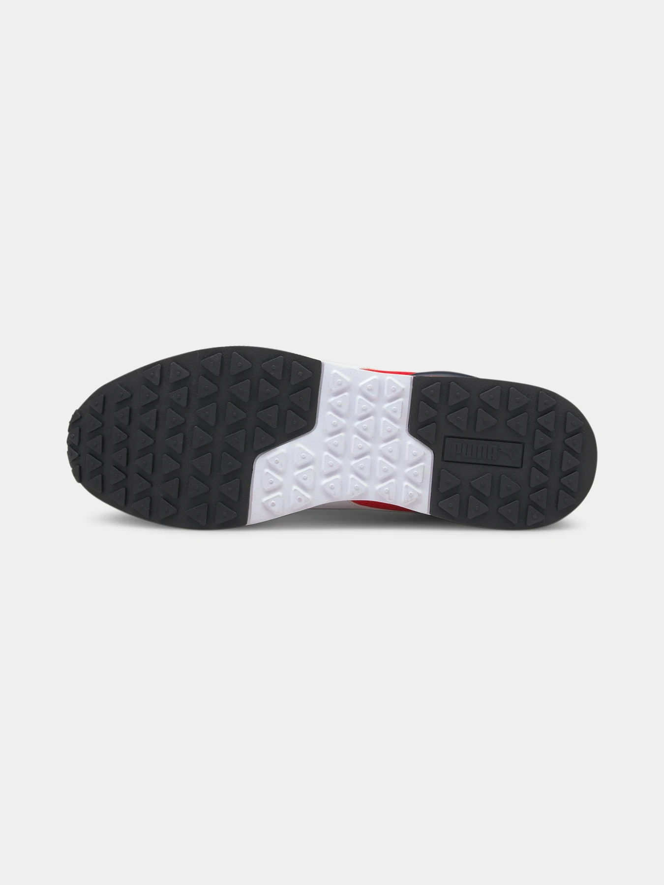 Кроссовки PUMA R78 Futr модель 374895 Кроссовки PUMA R78 Futr модель 374895 Фото
