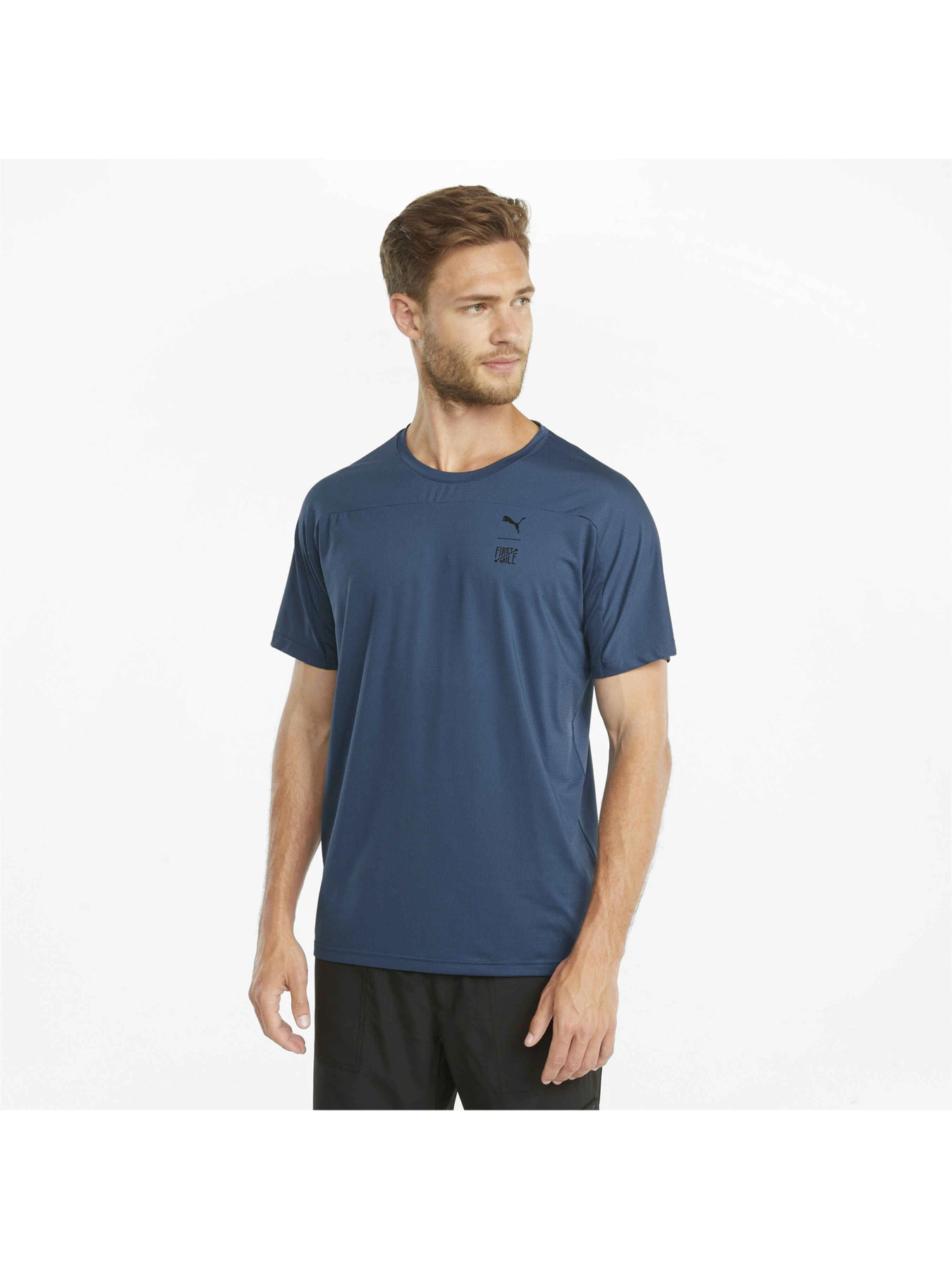 Футболки и поло PUMA Train First Mile Tee модель 521007 Футболки и поло PUMA Train First Mile Tee модель 521007 Фото