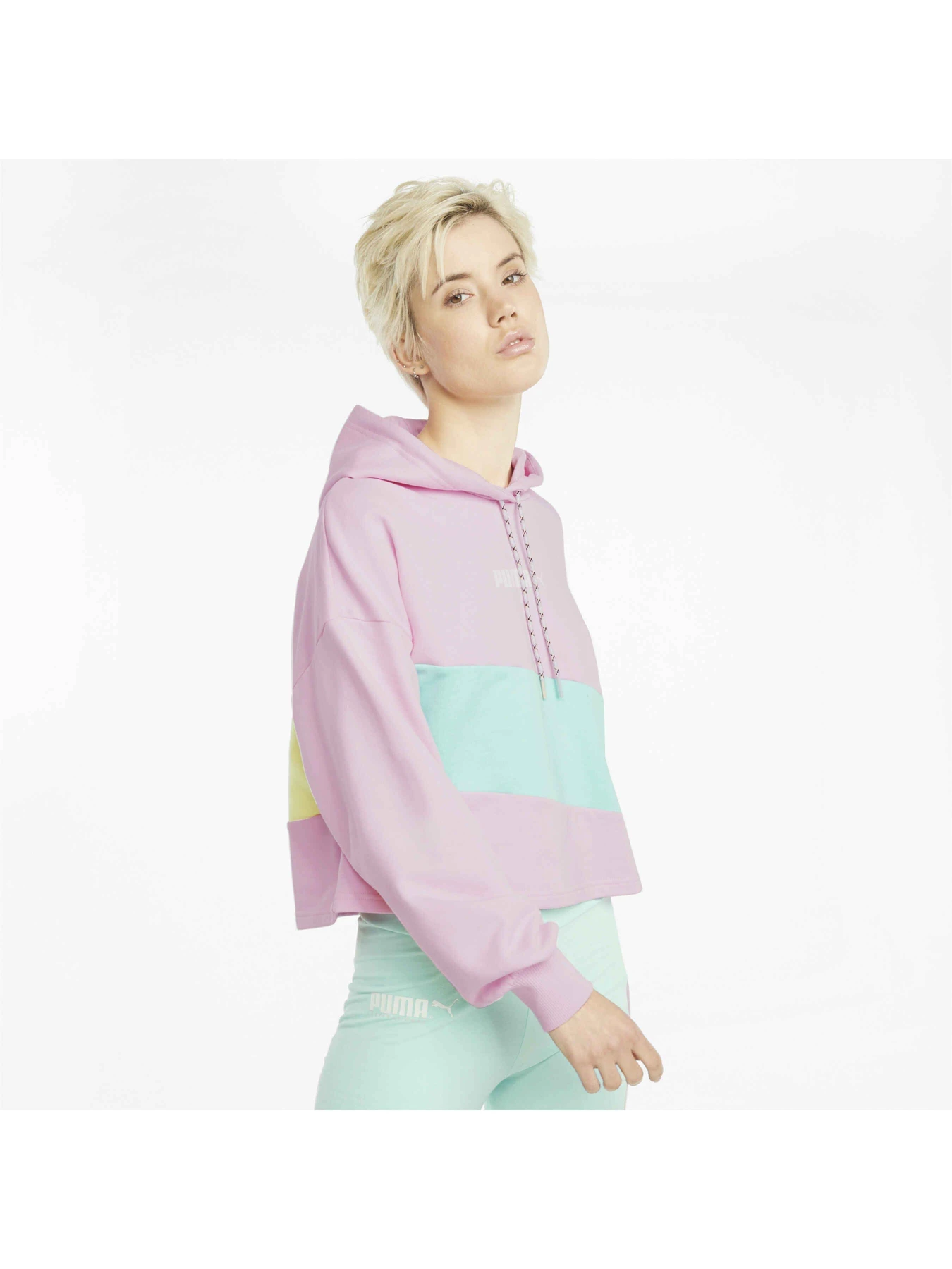 Худи и свитшоты PUMA Intl Hoodie модель 531649 Худи и свитшоты PUMA Intl Hoodie модель 531649 Фото