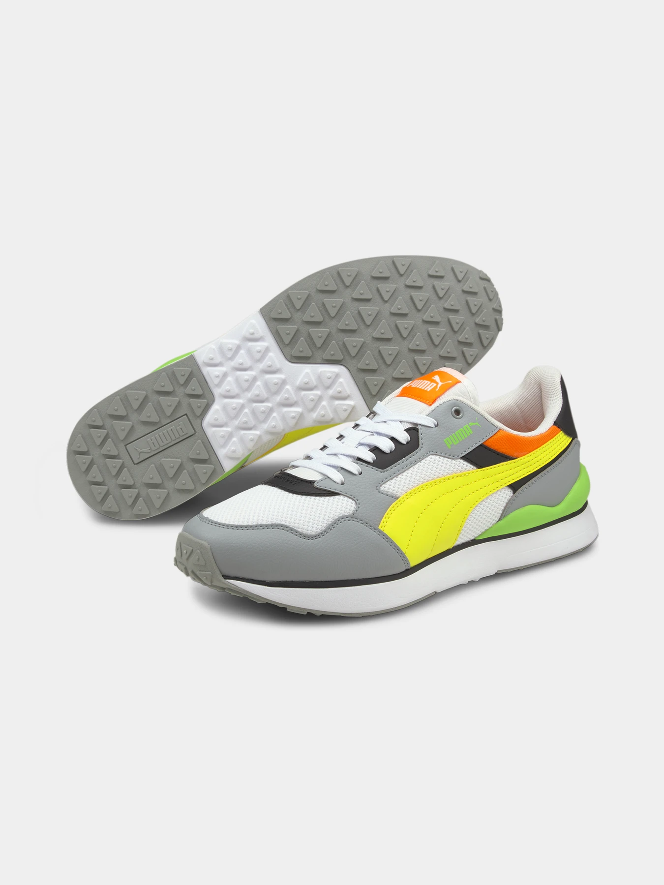 Кроссовки PUMA R78 Futr модель 374895 Кроссовки PUMA R78 Futr модель 374895 Фото