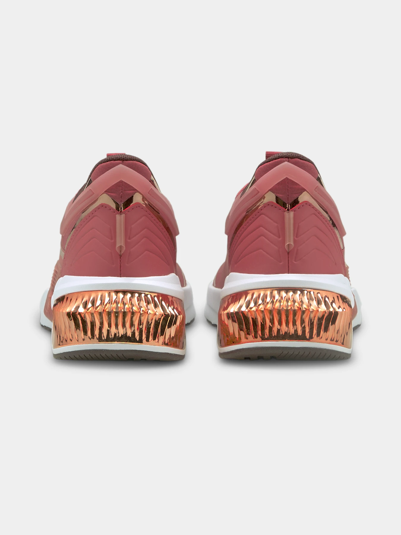 Кросівки PUMA Provoke Xt Ftr Moto Rose модель 195612 Кросівки PUMA Provoke Xt Ftr Moto Rose модель 195612 Фото