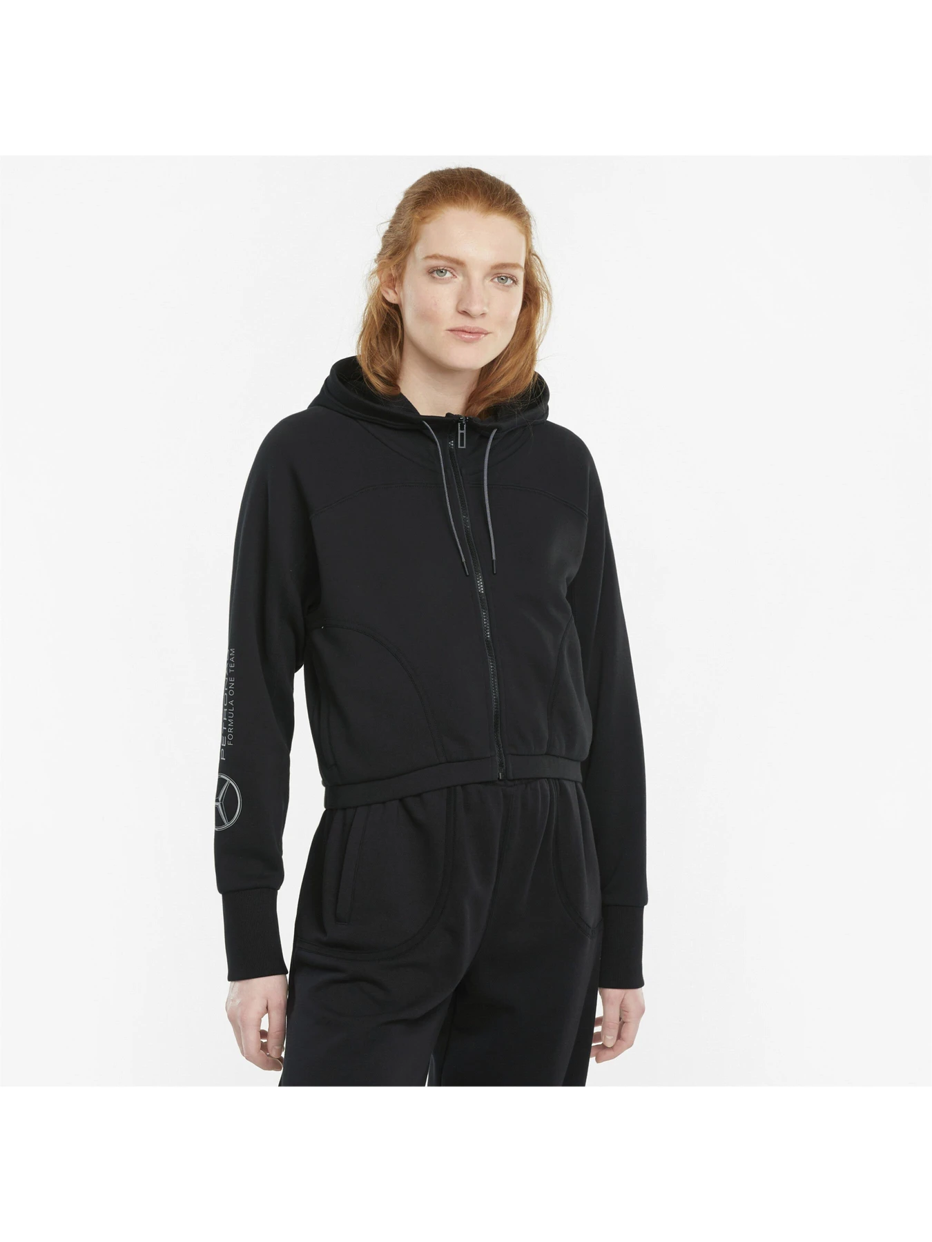 Худи и свитшоты PUMA Mapf1 Wmn Hooded Sweat Jkt модель 531896 Худи и свитшоты PUMA Mapf1 Wmn Hooded Sweat Jkt модель 531896 Фото