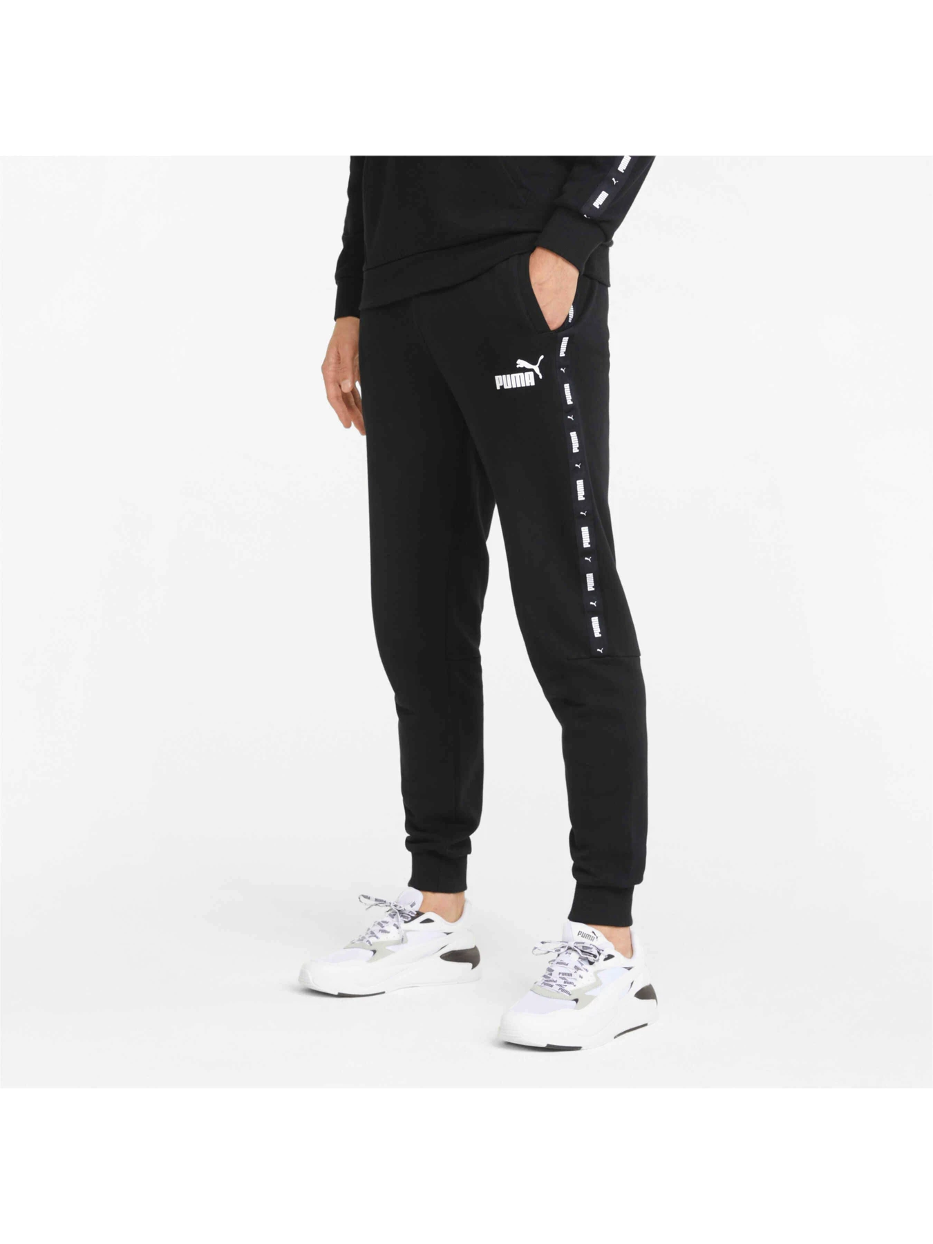Брюки PUMA Ess+ Tape Sweatpants модель 847388 Фото