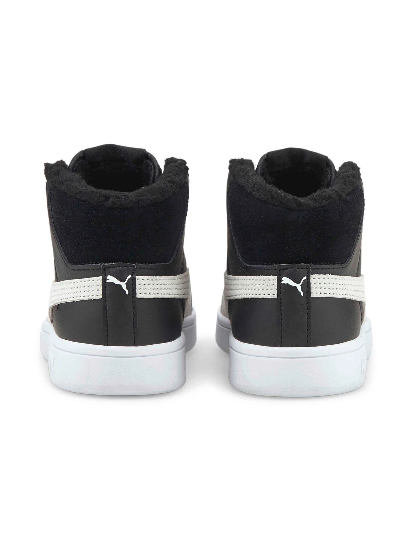 Кросівки PUMA Smash V2 Mid L Fur Jr модель 366895 Фото