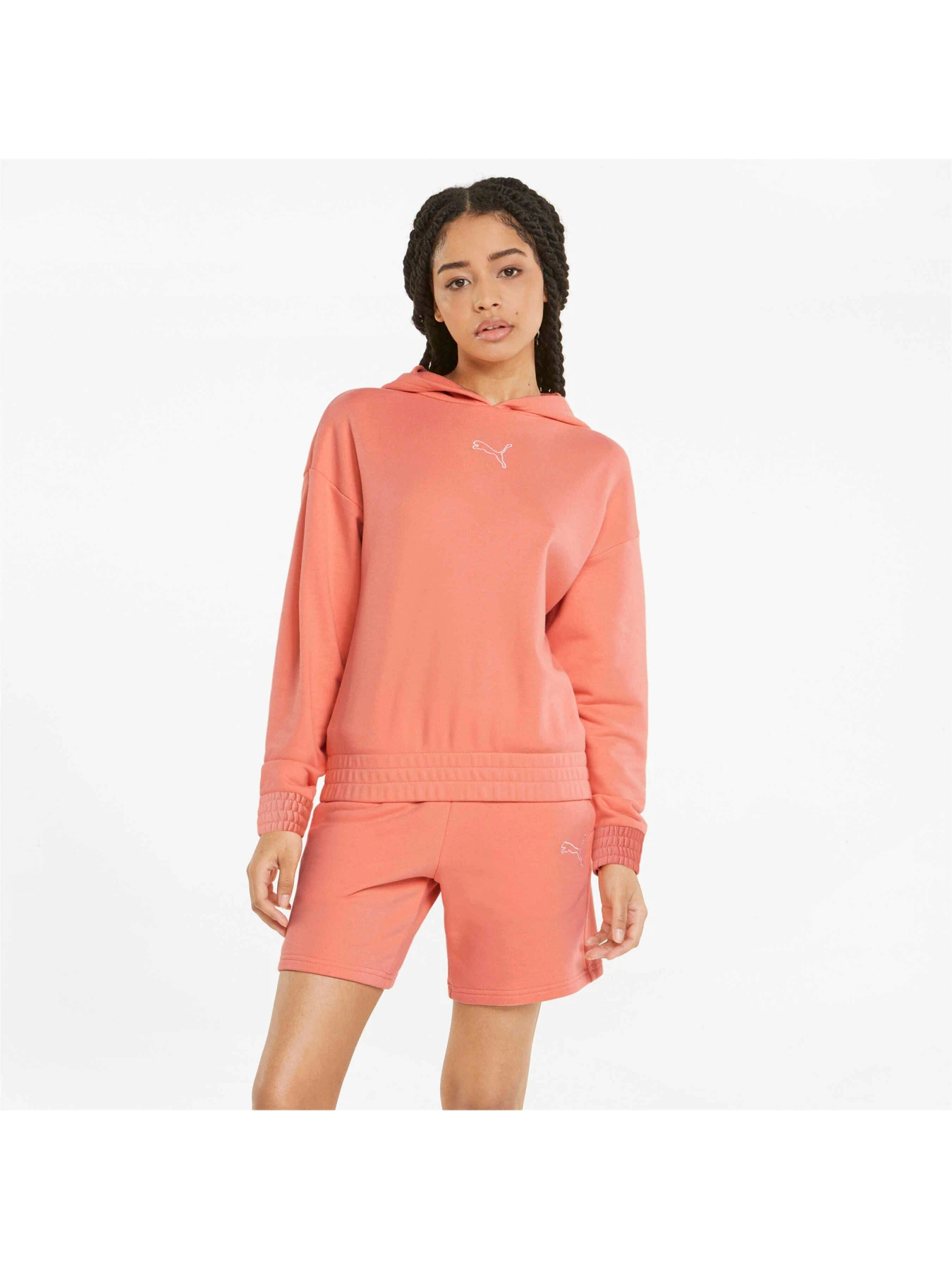 Костюмы PUMA Loungewear Shorts Suit модель 847459 Костюмы PUMA Loungewear Shorts Suit модель 847459 Фото