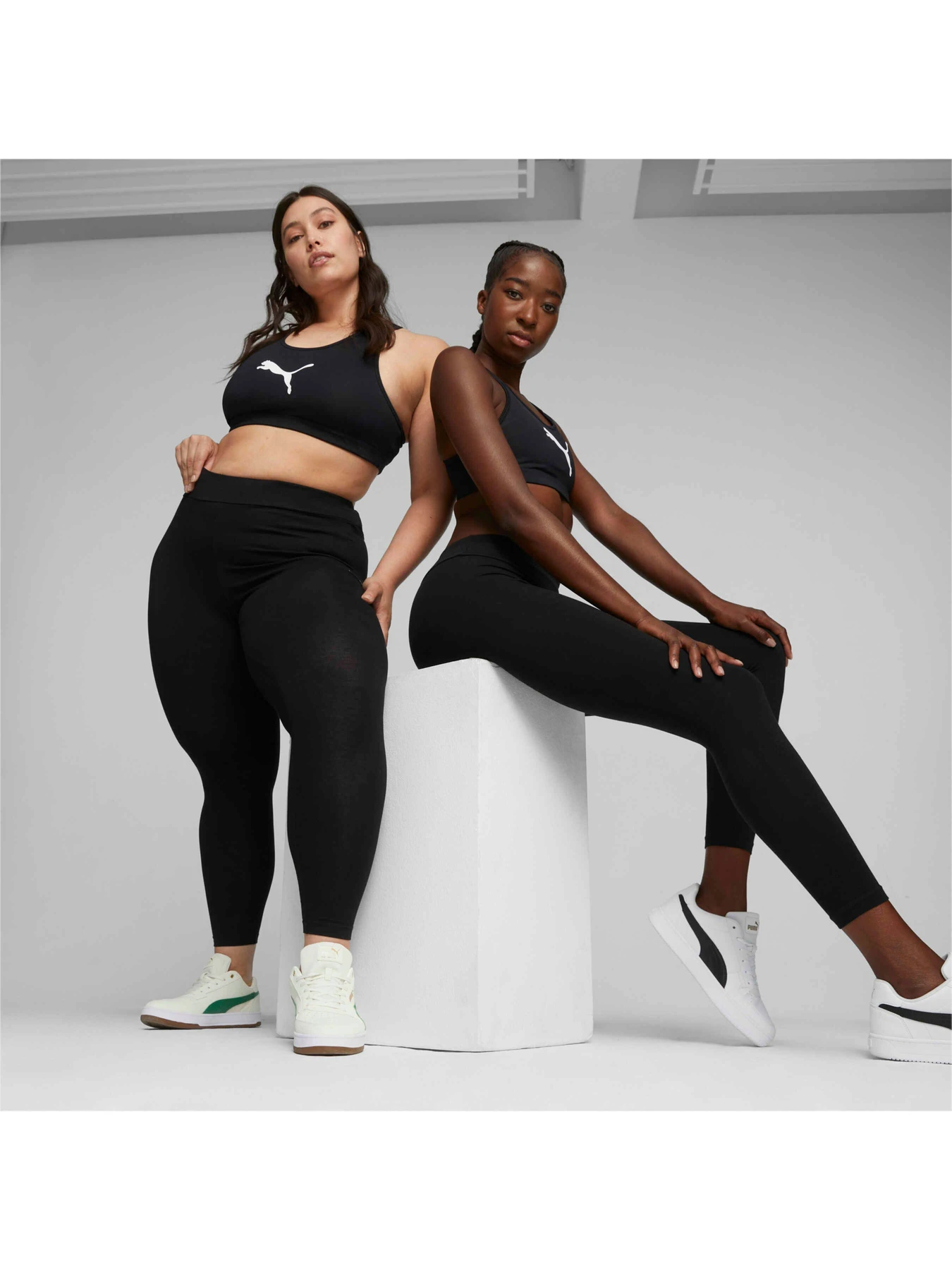 Штани PUMA Ess Leggings модель 586835 Фото