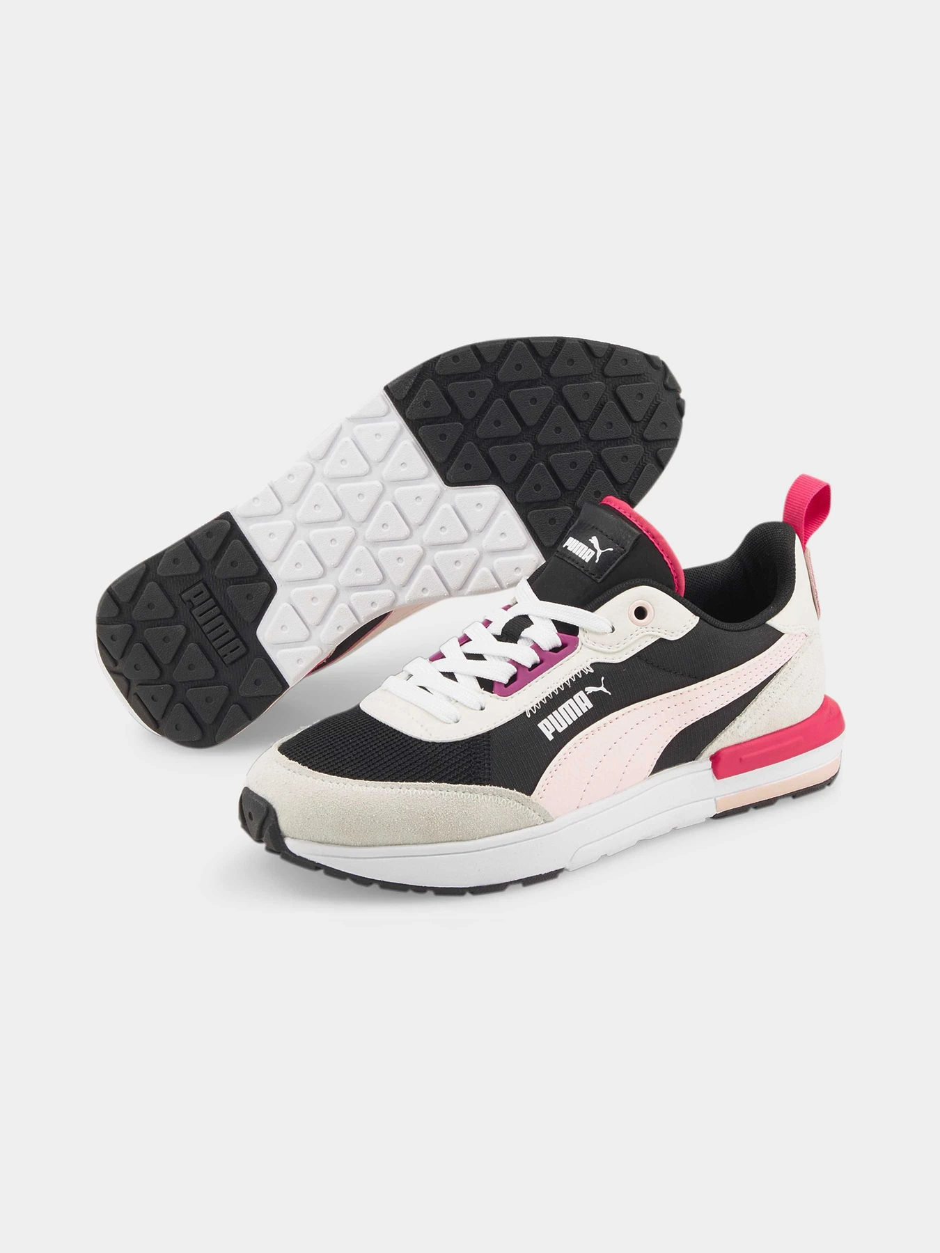 Кроссовки PUMA R22 модель 383462 Фото