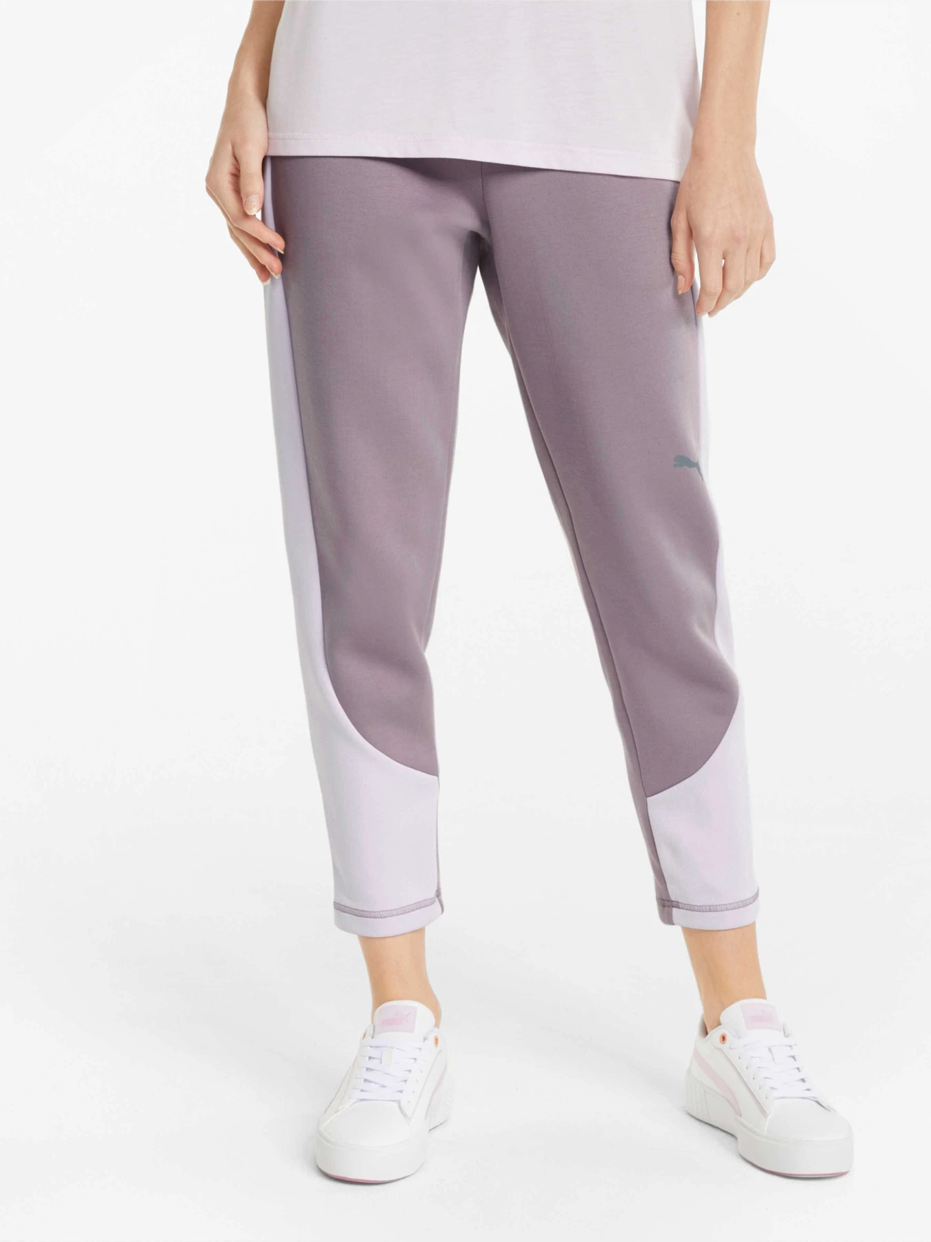 Брюки PUMA Evostripe Pants модель 847076 Брюки PUMA Evostripe Pants модель 847076 Фото