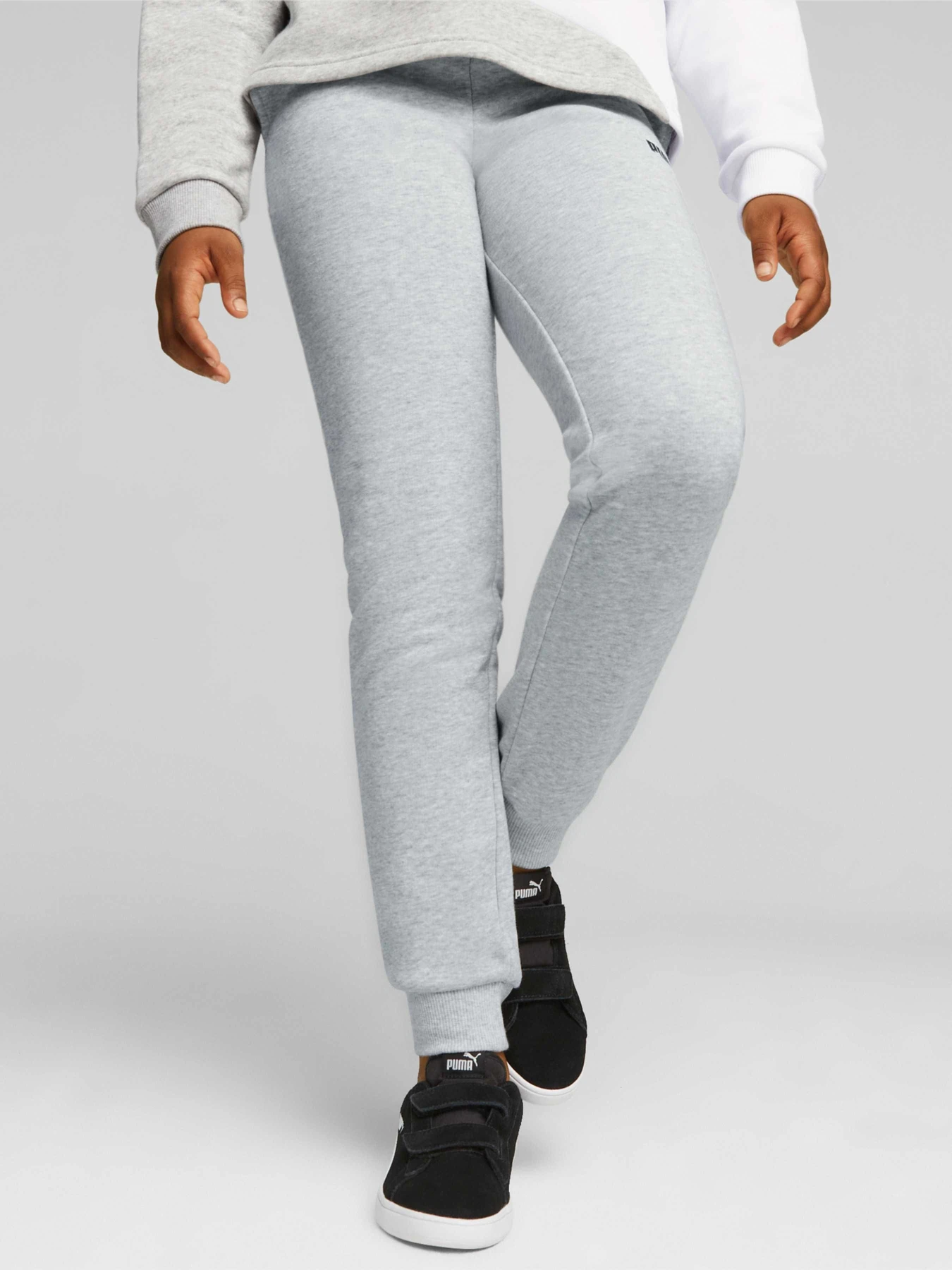 Штани PUMA Ess Sweatpants модель 587037 Фото