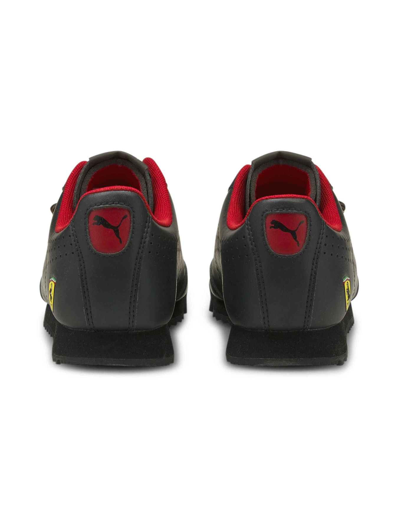 Кросівки PUMA Ferrari Roma Via Perf Jr модель 306860 Фото