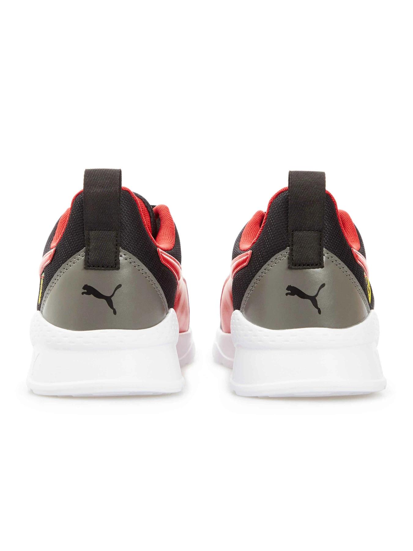 Кроссовки PUMA Ferrari Anzarun Lite модель 307066 Кроссовки PUMA Ferrari Anzarun Lite модель 307066 Фото