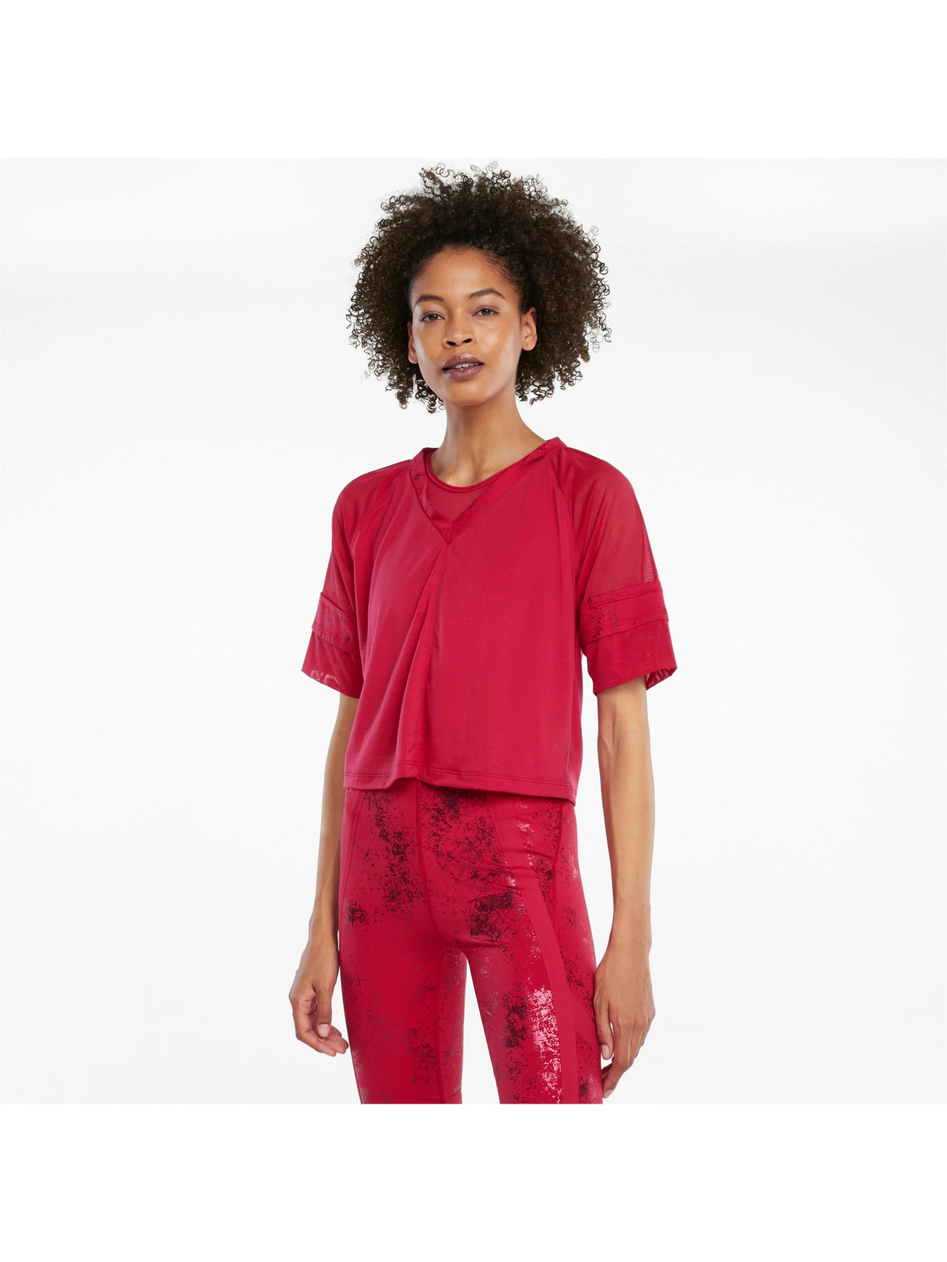 Футболки і поло PUMA Fashion Luxe Raglan Top модель 520946 Футболки і поло PUMA Fashion Luxe Raglan Top модель 520946 Фото