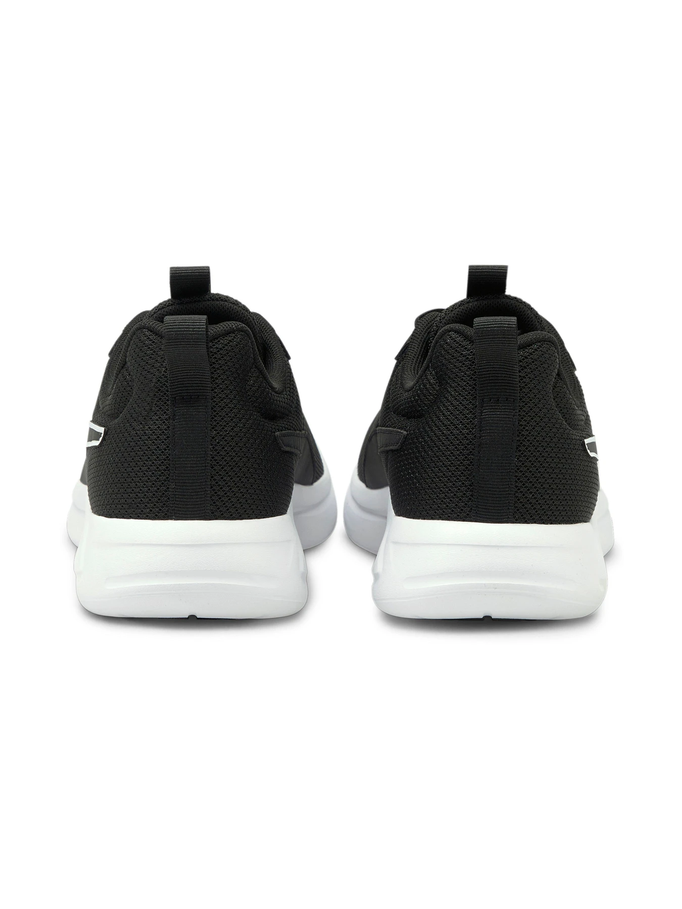 Кросівки PUMA Resolve модель 194739 Фото
