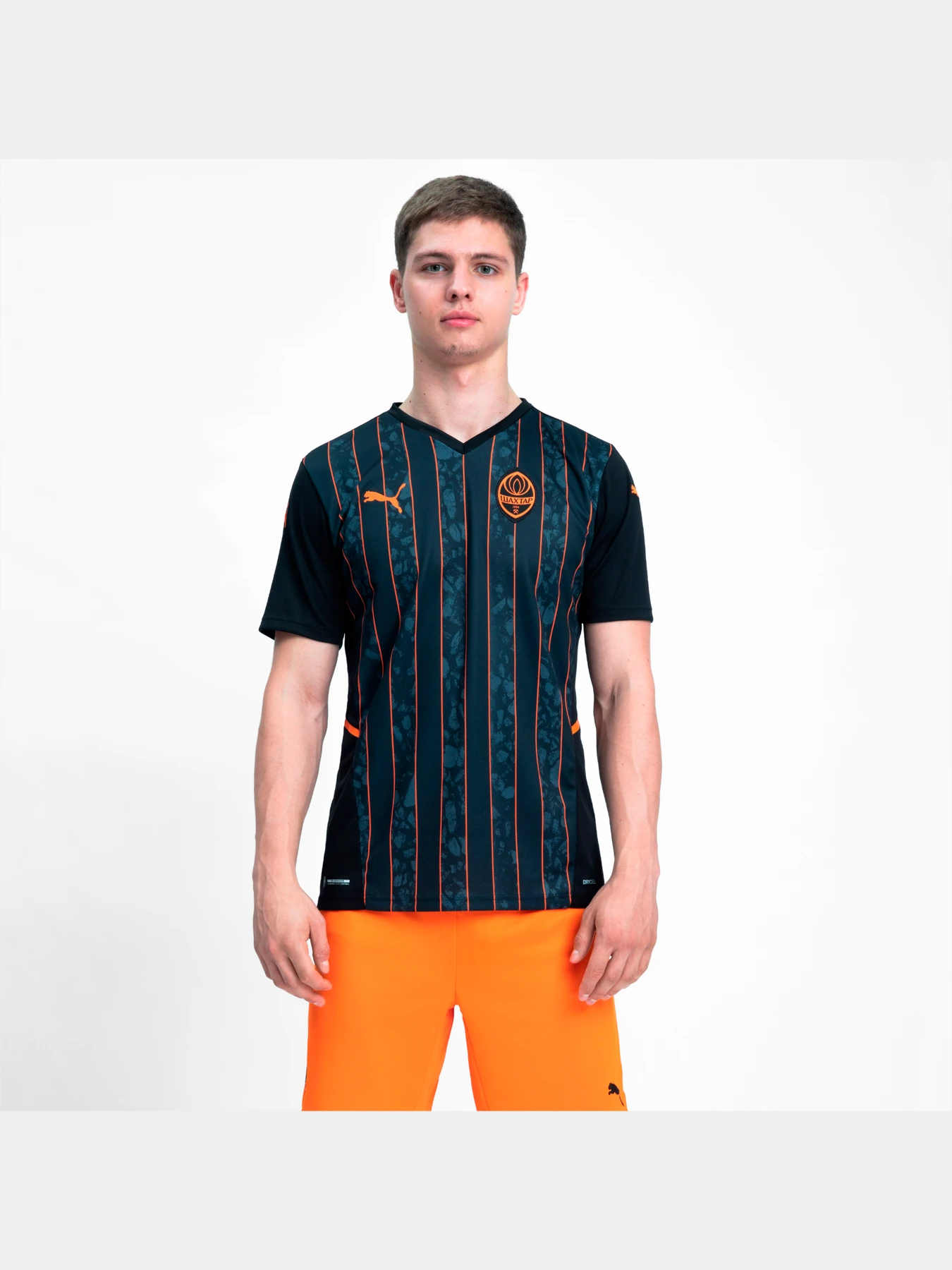 Шорты PUMA Fcsd Shorts Replica модель 764104 Шорты PUMA Fcsd Shorts Replica модель 764104 Фото