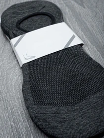 Носки и гольфы ISSA Plus модель GNS-69_darkgray Фото
