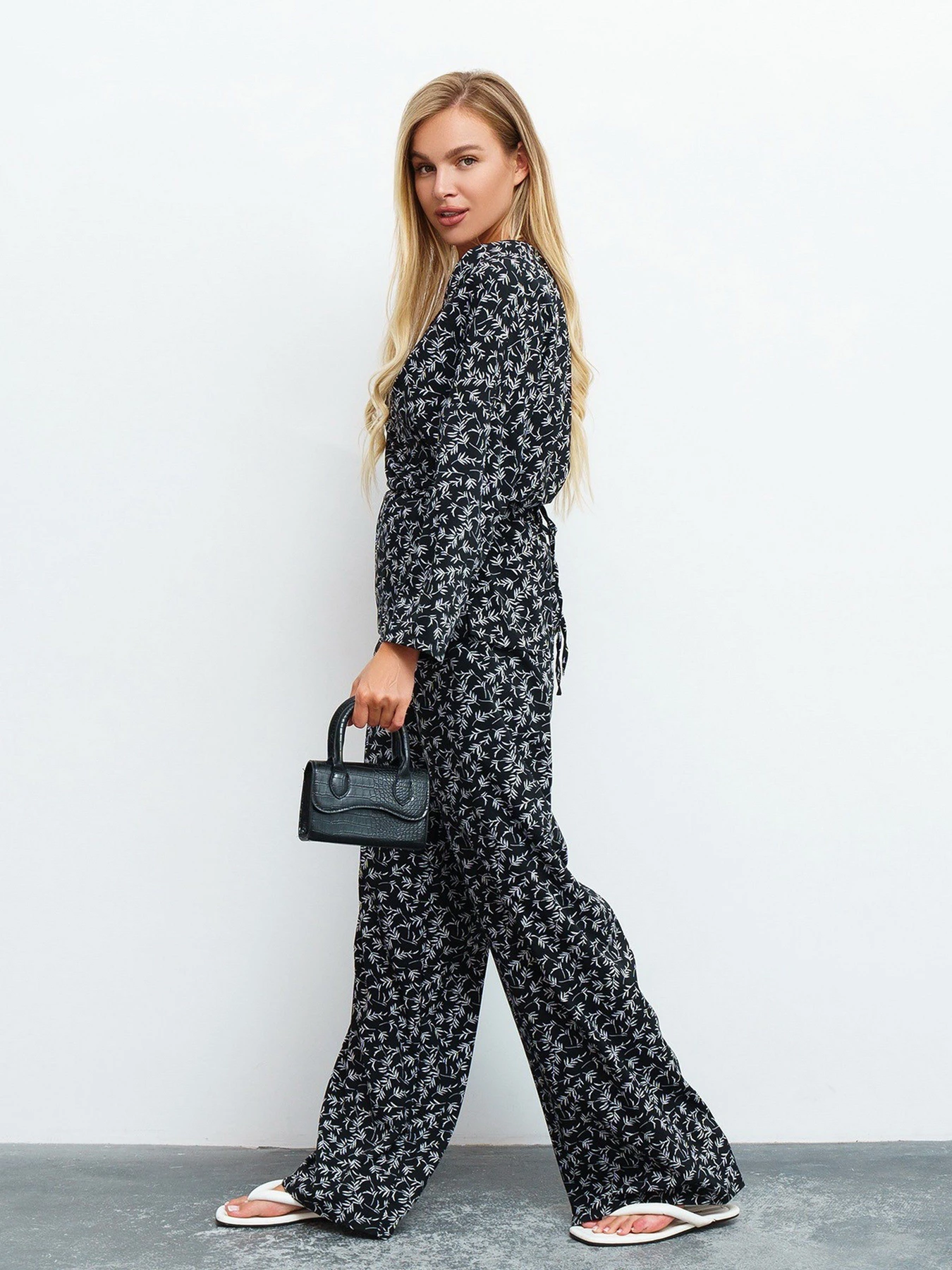 Костюми ISSA Plus модель 13453_black Фото