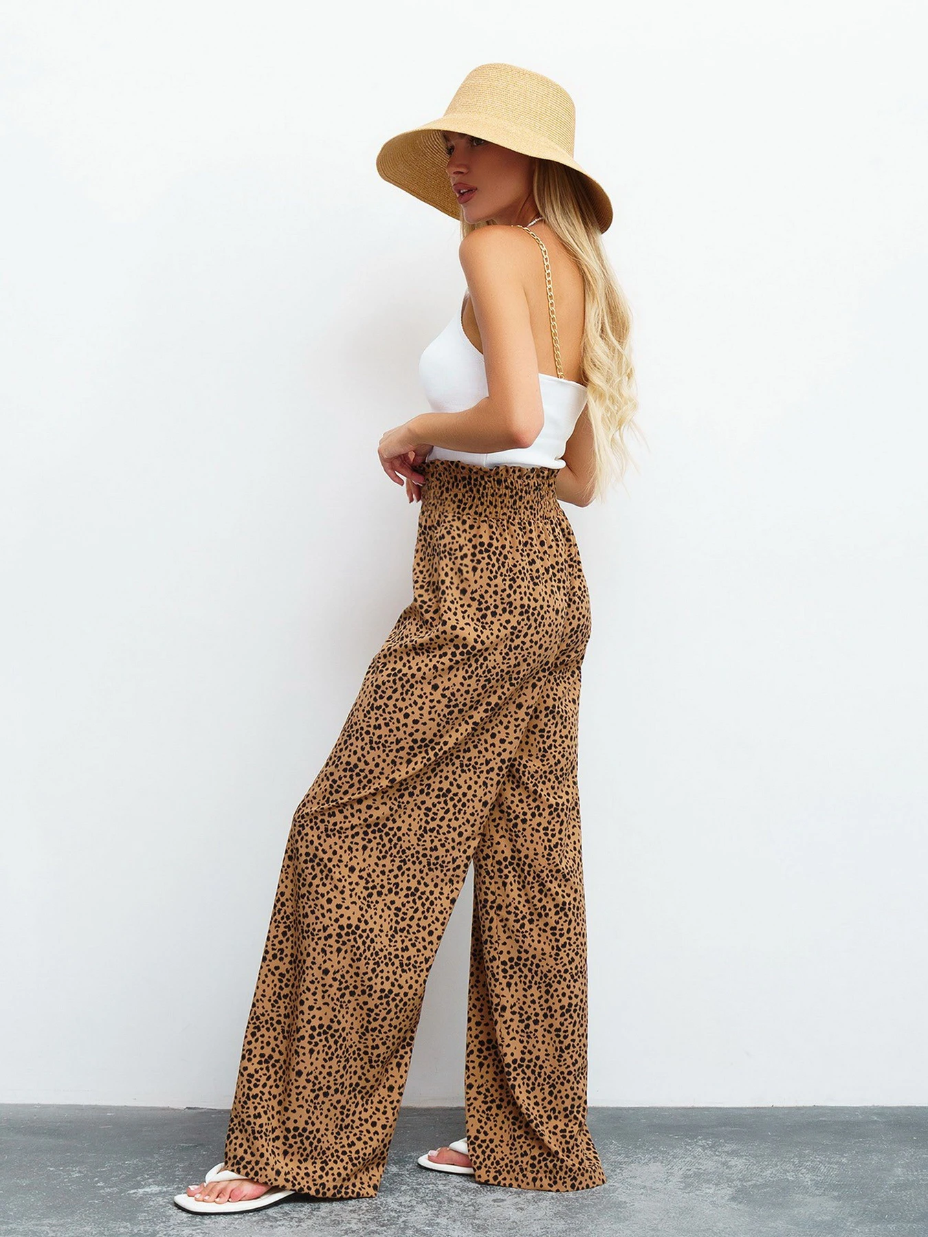 Брюки ISSA Plus модель 13456_brown Брюки ISSA Plus модель 13456_brown Фото