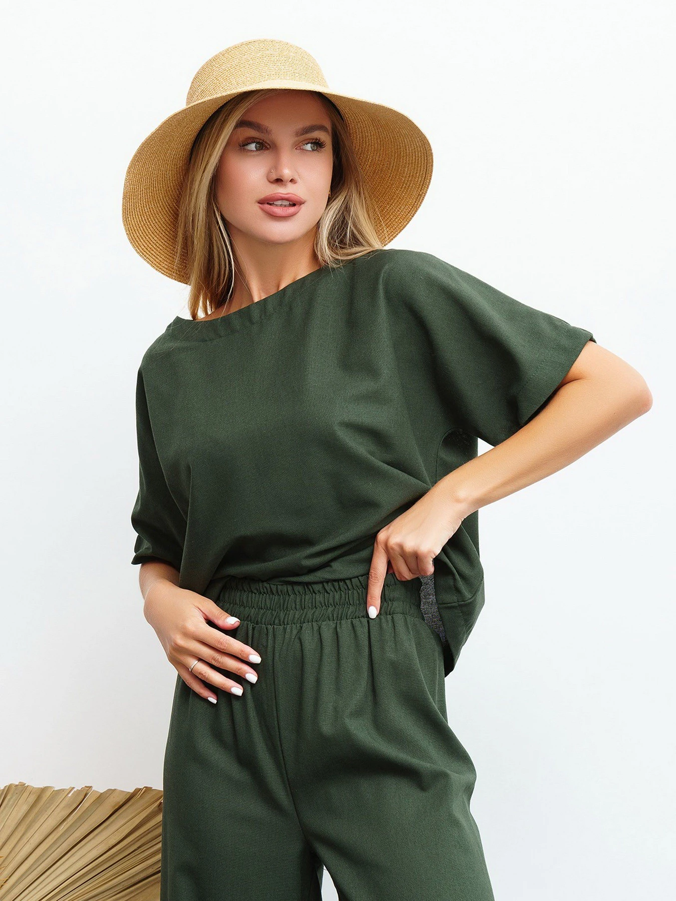 Костюмы ISSA Plus модель 13459_hacks Костюмы ISSA Plus модель 13459_hacks Фото