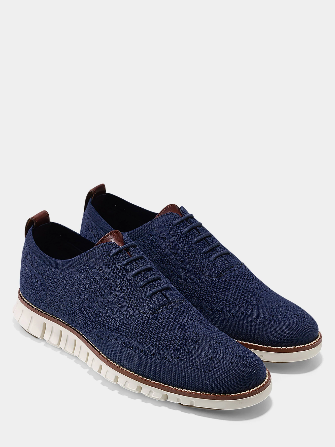 Кросівки Cole Haan модель C24947 Кросівки Cole Haan модель C24947 Фото