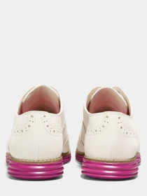 Туфли и лоферы Cole Haan модель W24361 Фото