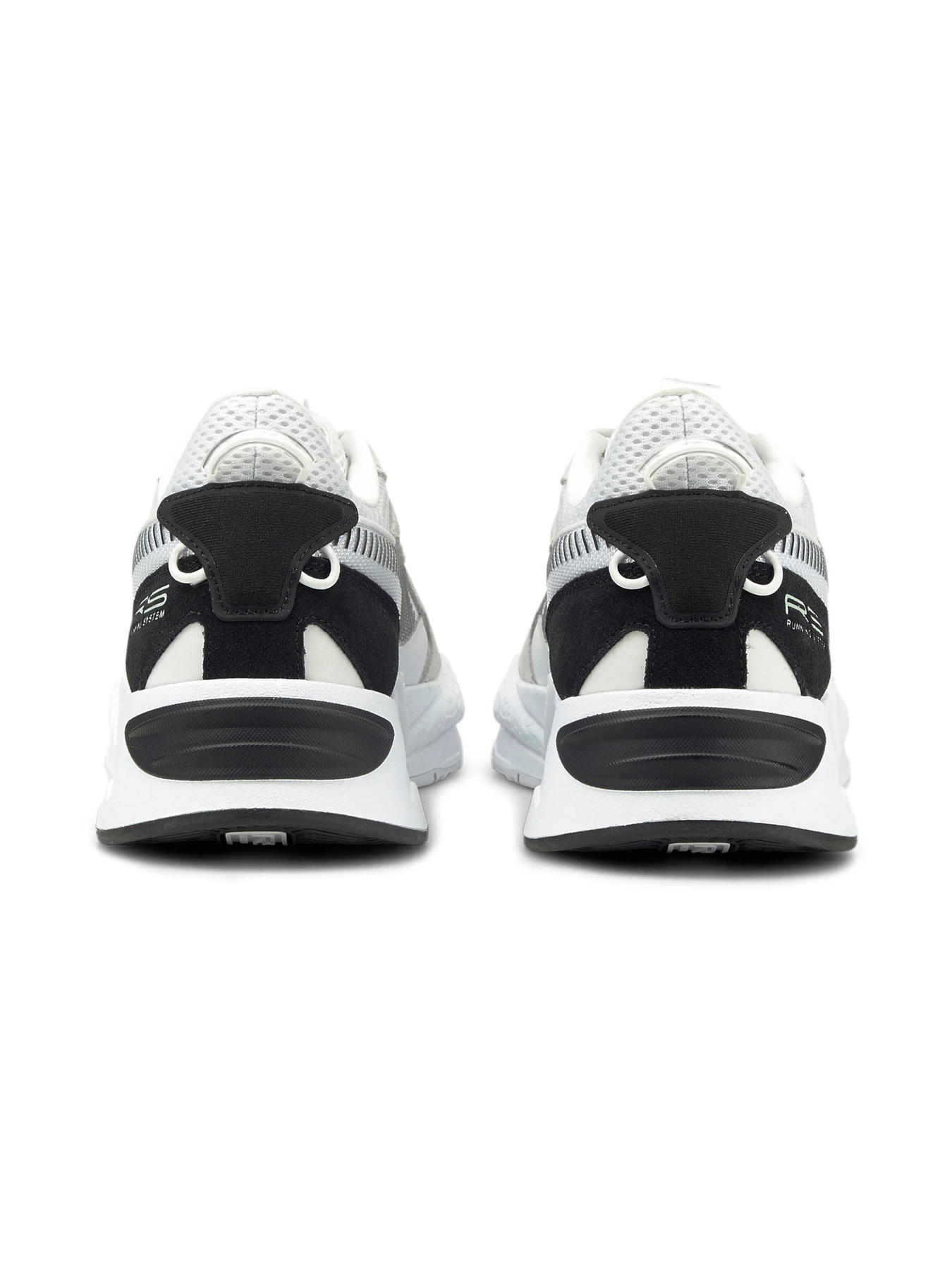 Кроссовки PUMA модель 381640 Кроссовки PUMA модель 381640 Фото