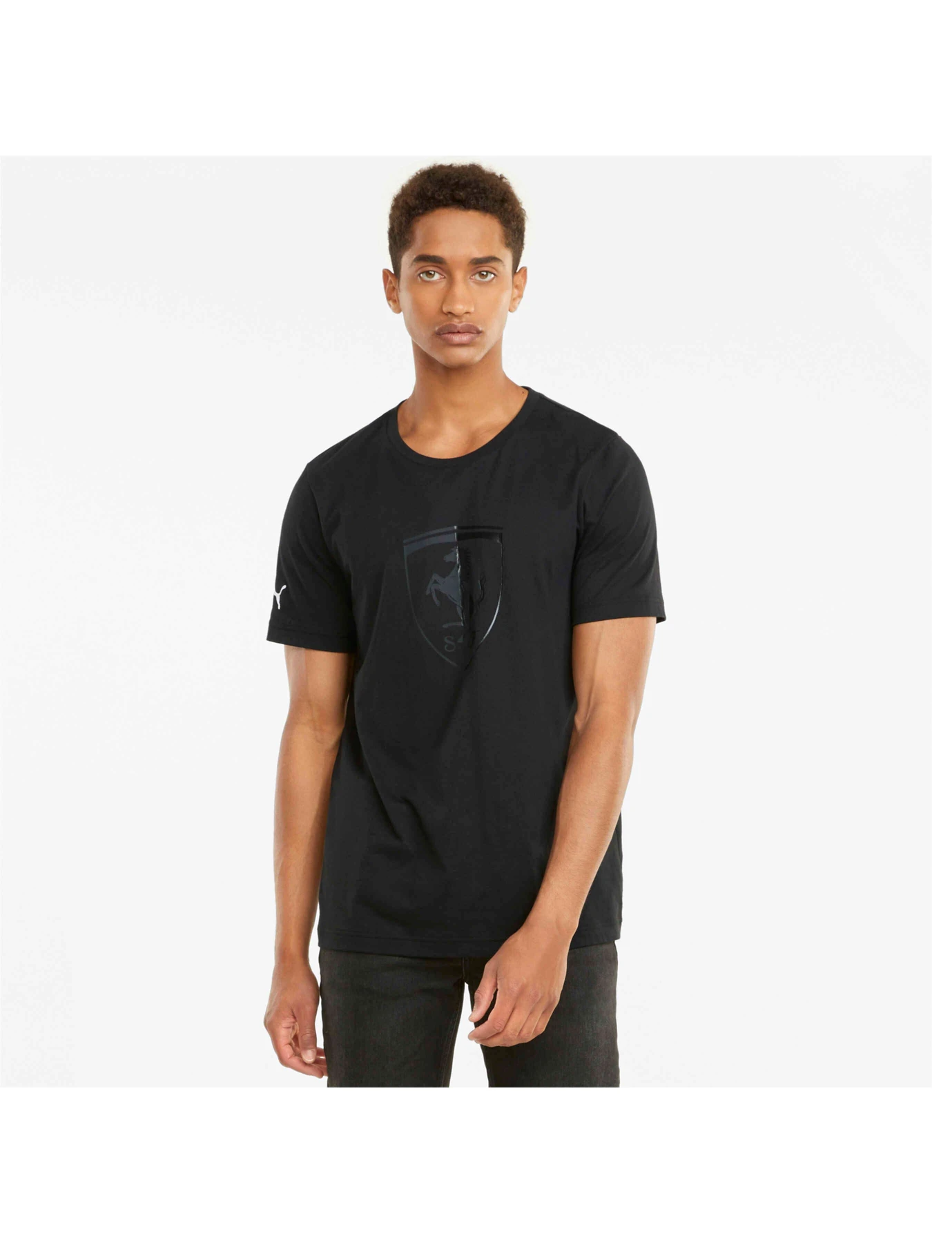 Футболки і поло PUMA Ferrari Race Ton B Shieldtee модель 531692 Футболки і поло PUMA Ferrari Race Ton B Shieldtee модель 531692 Фото