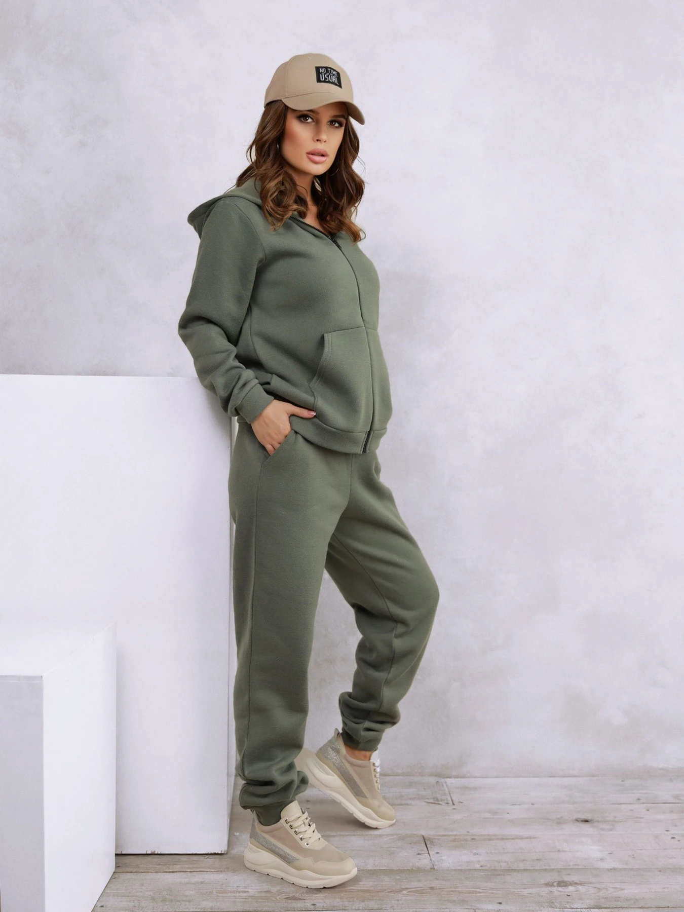 Костюмы ISSA Plus модель 12296_hacks Костюмы ISSA Plus модель 12296_hacks Фото