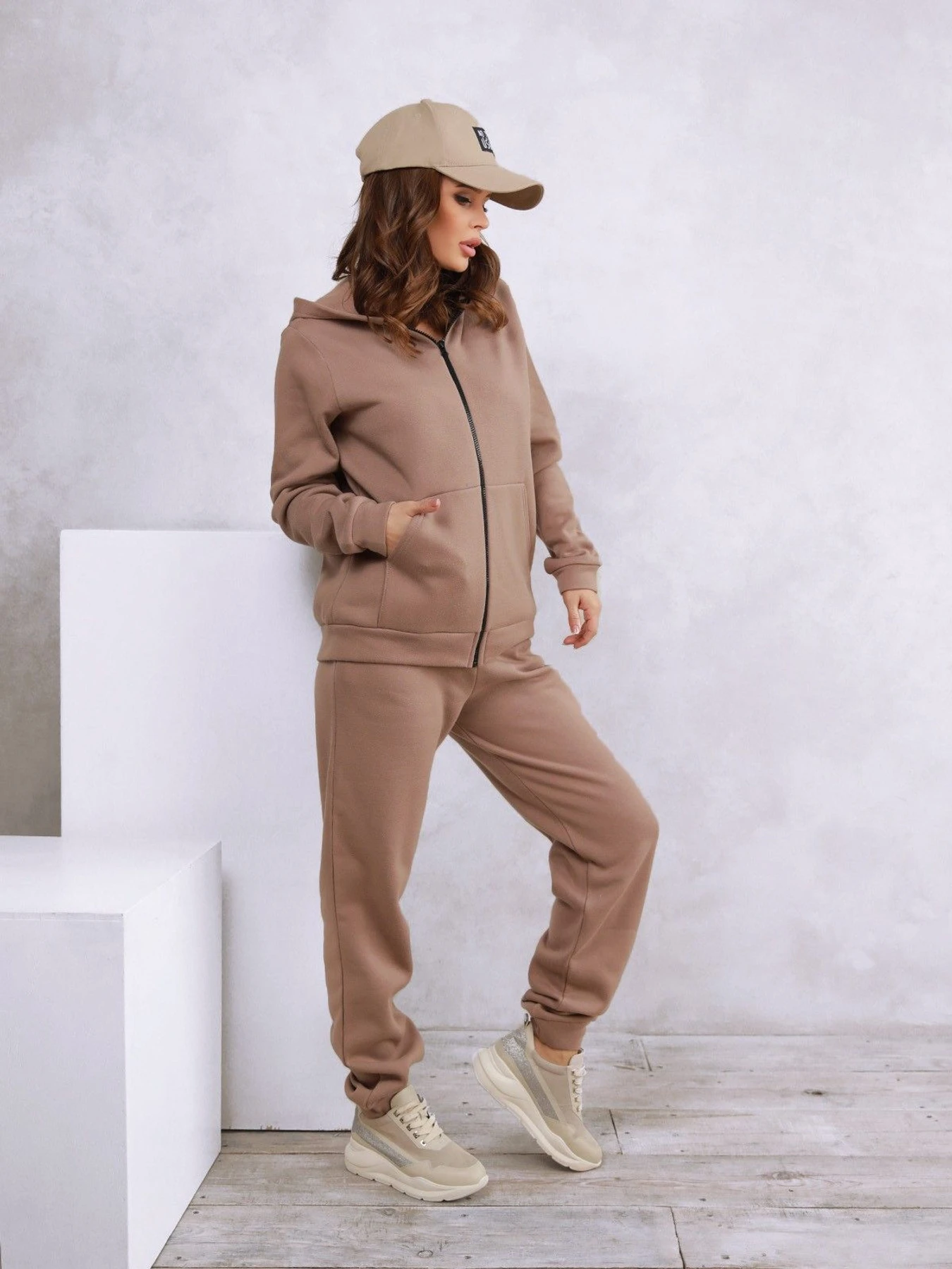 Костюмы ISSA Plus модель 12296B_beige Костюмы ISSA Plus модель 12296B_beige Фото