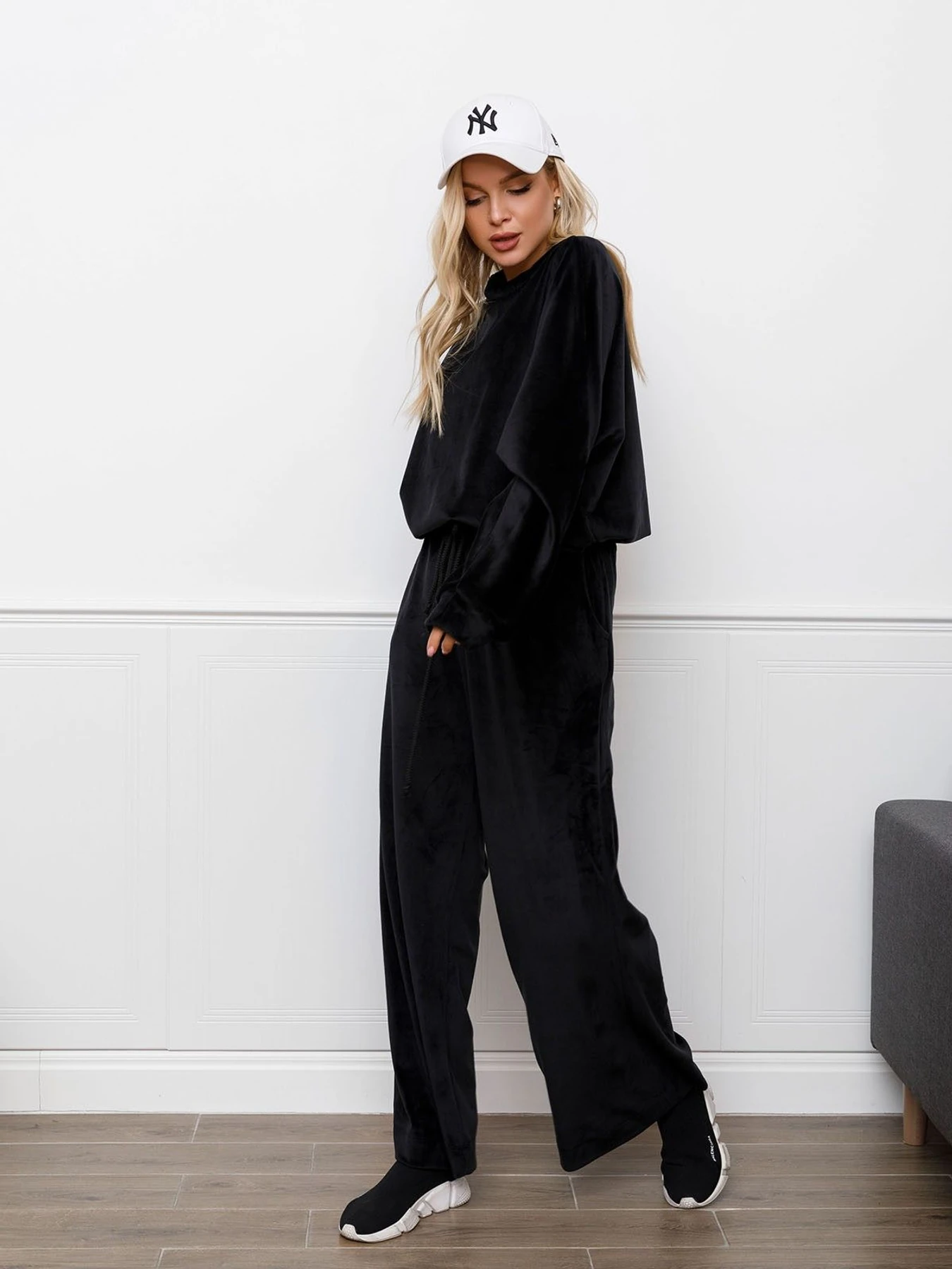 Костюмы ISSA Plus модель 12309_black Костюмы ISSA Plus модель 12309_black Фото