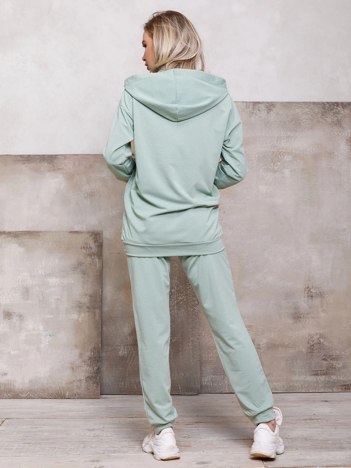 Костюми ISSA Plus модель 12397_mint Костюми ISSA Plus модель 12397_mint Фото