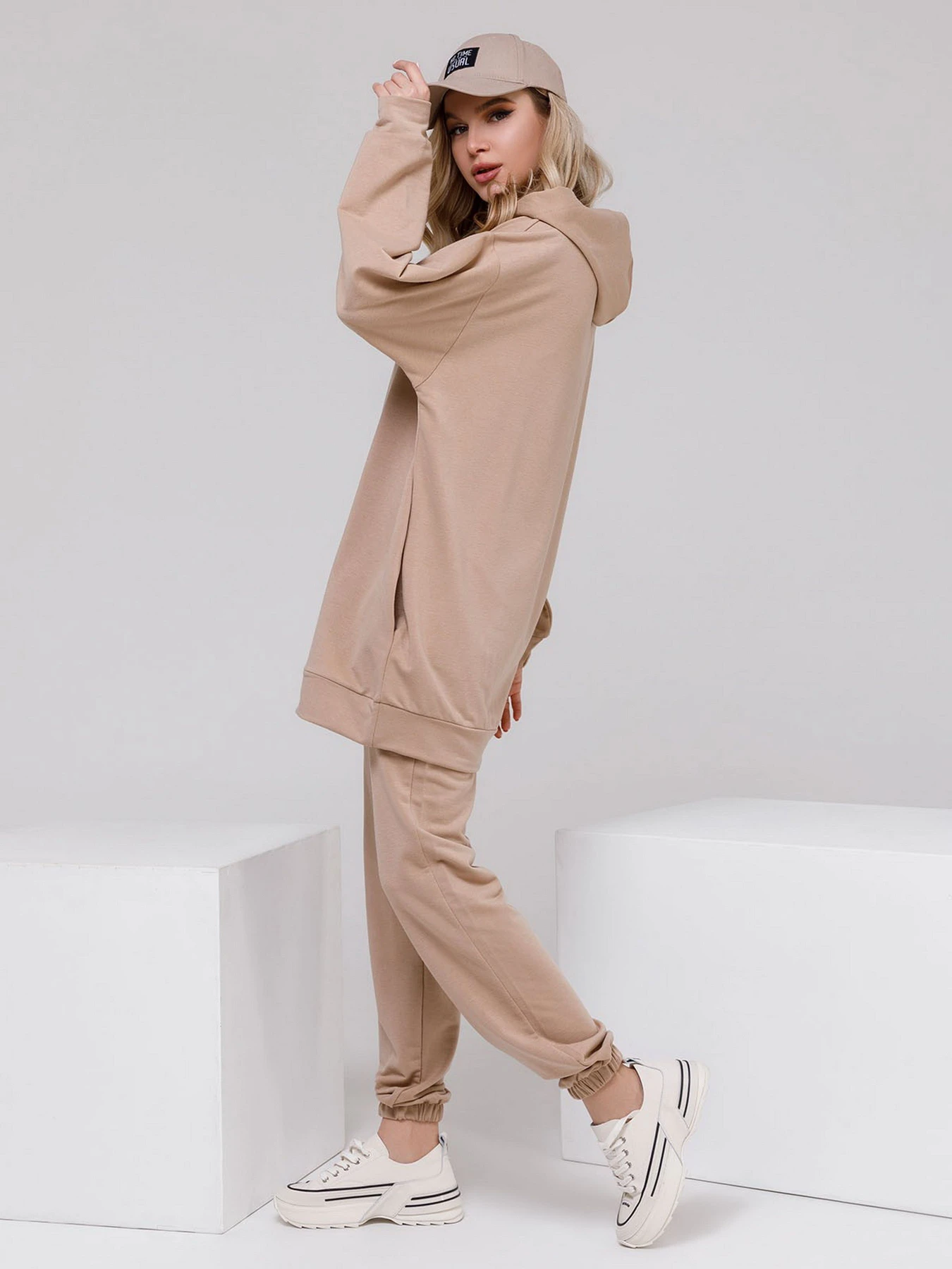 Костюмы ISSA Plus модель 12495_beige Костюмы ISSA Plus модель 12495_beige Фото