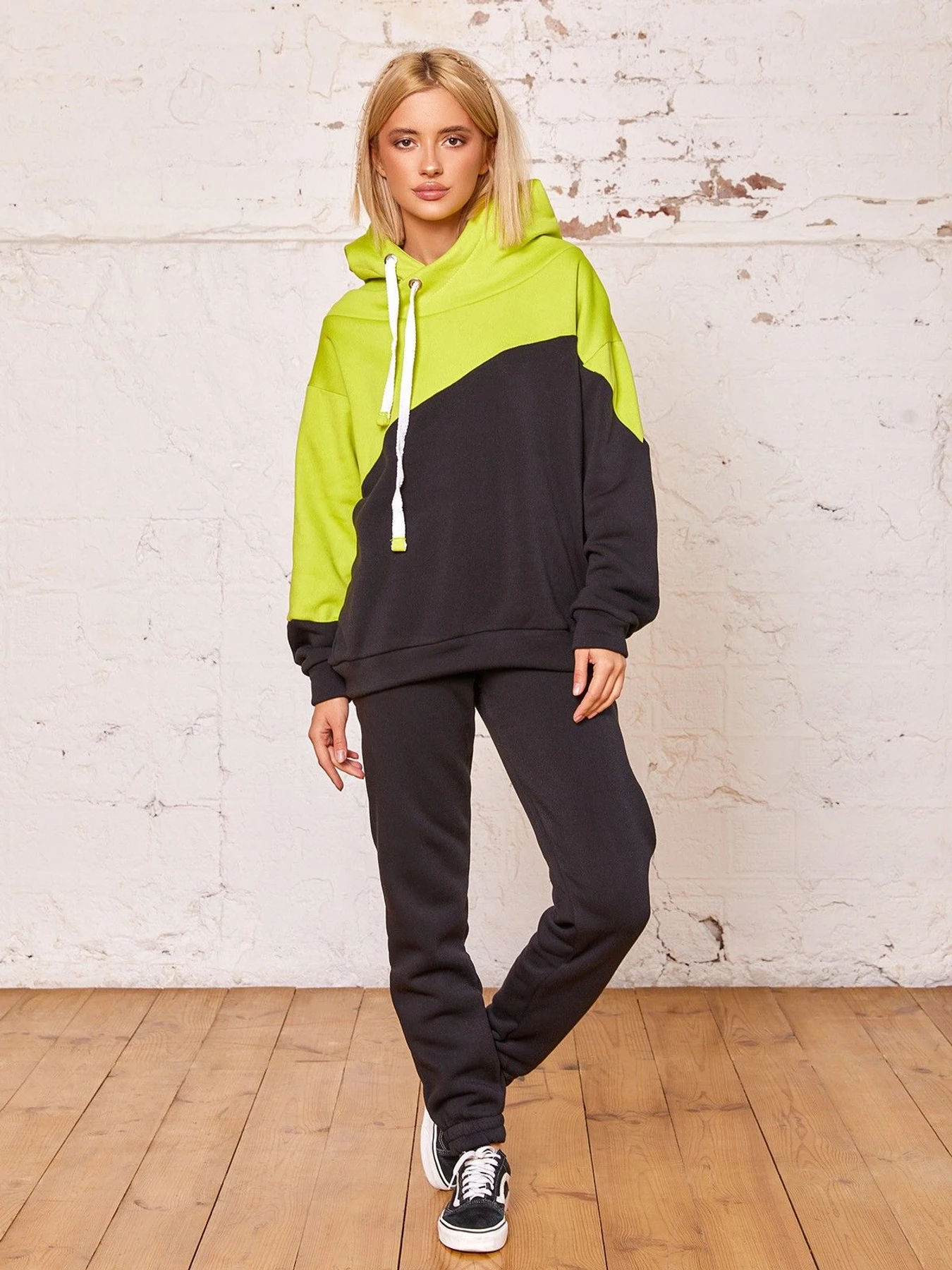 Костюмы ISSA Plus модель SA-66_blackgreen Костюмы ISSA Plus модель SA-66_blackgreen Фото