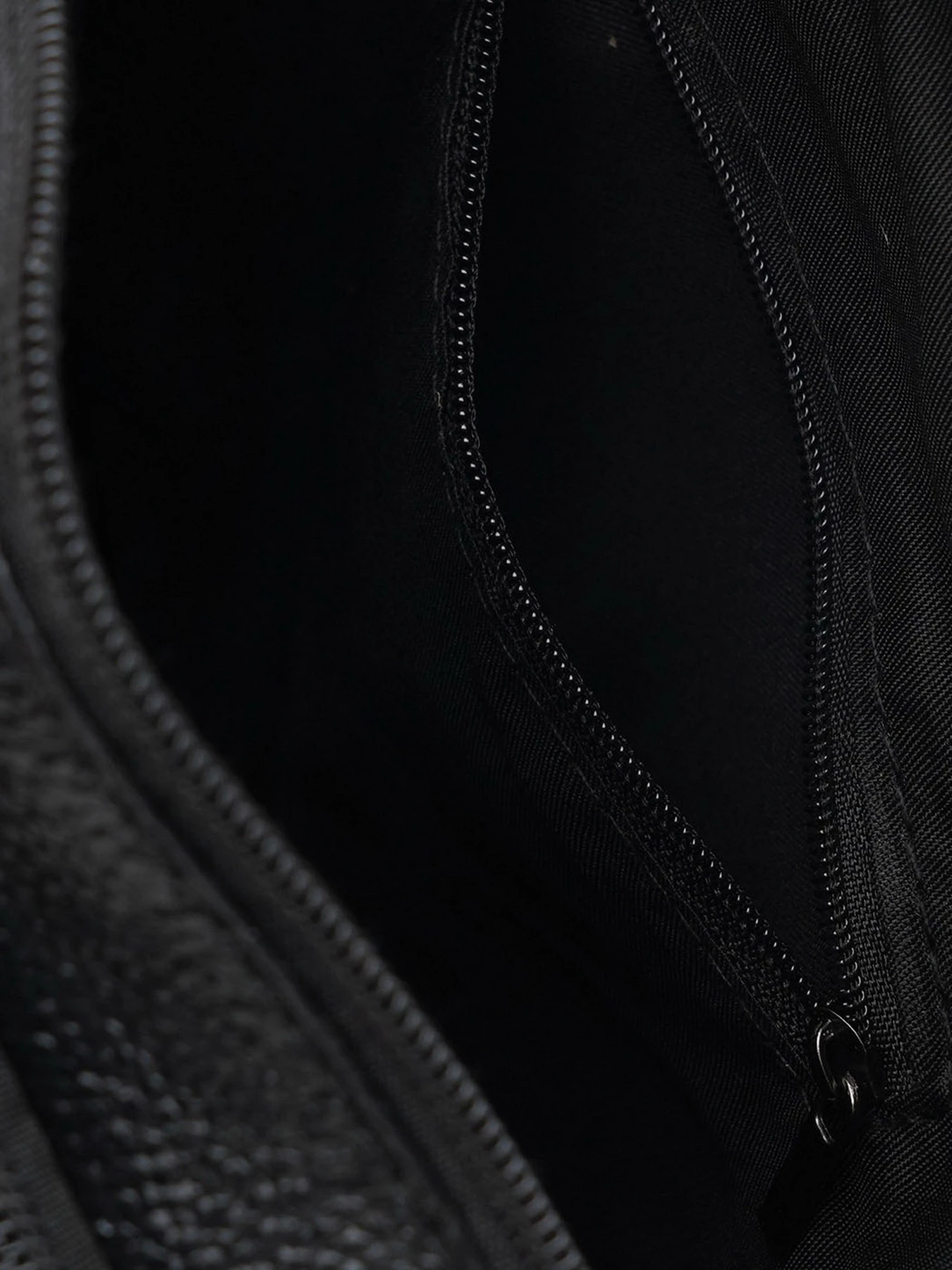 Сумки Borsa Leather модель K12333-black Фото