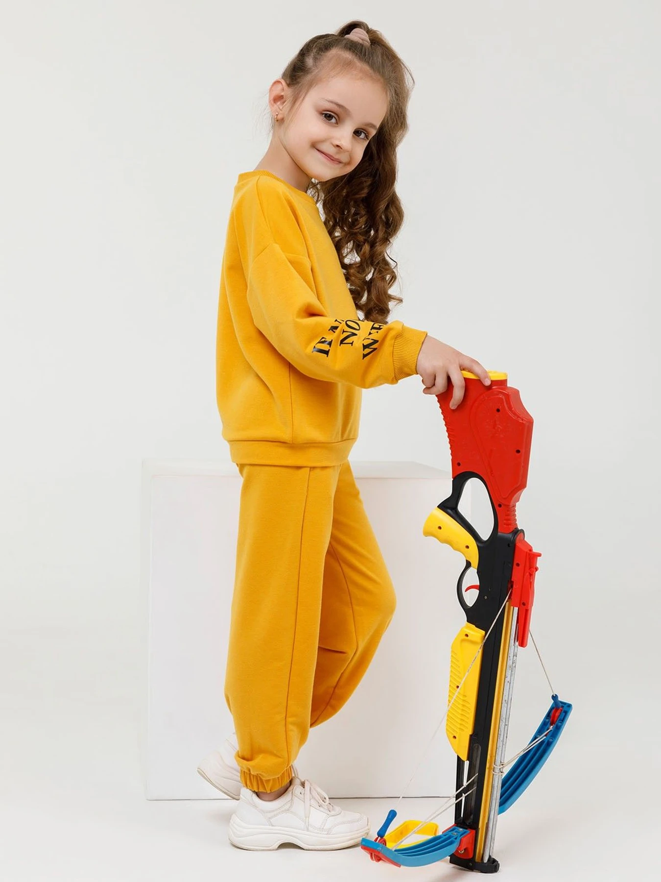 Костюмы ISSA Plus модель CD-424_mustard Костюмы ISSA Plus модель CD-424_mustard Фото