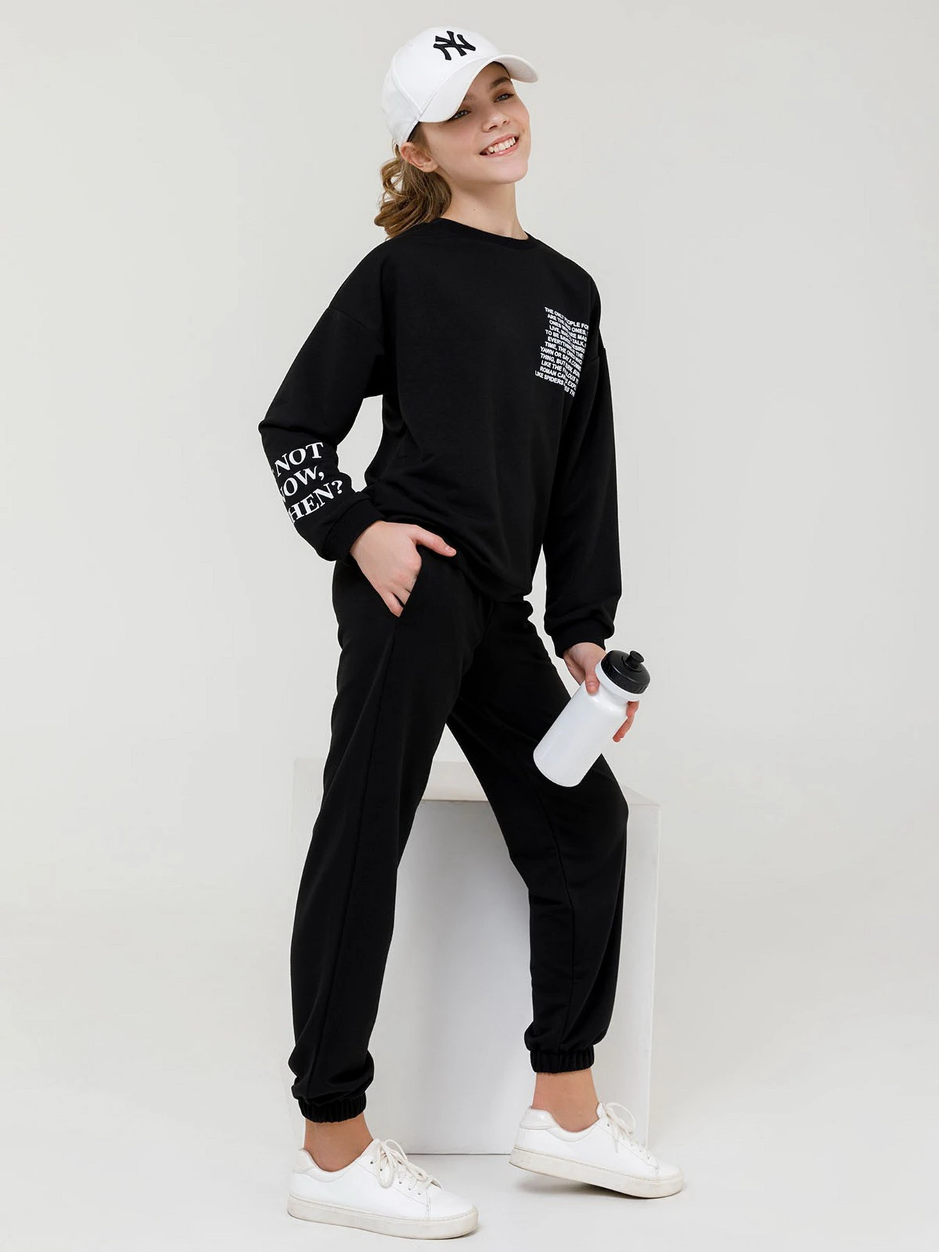 Костюмы ISSA Plus модель CD-424_black Костюмы ISSA Plus модель CD-424_black Фото