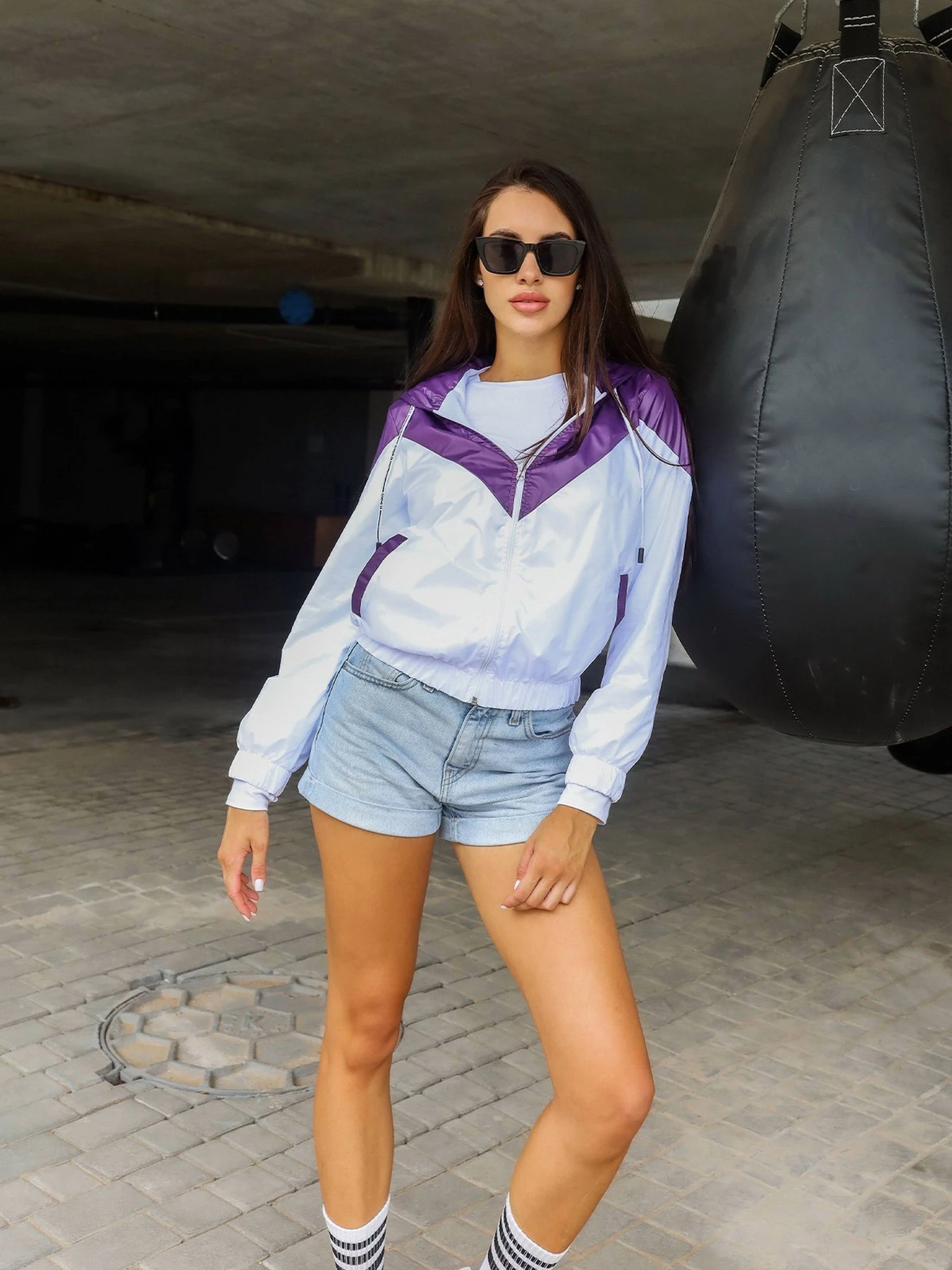 Куртки и дубленки ISSA Plus модель SA-122_whitepurple Фото