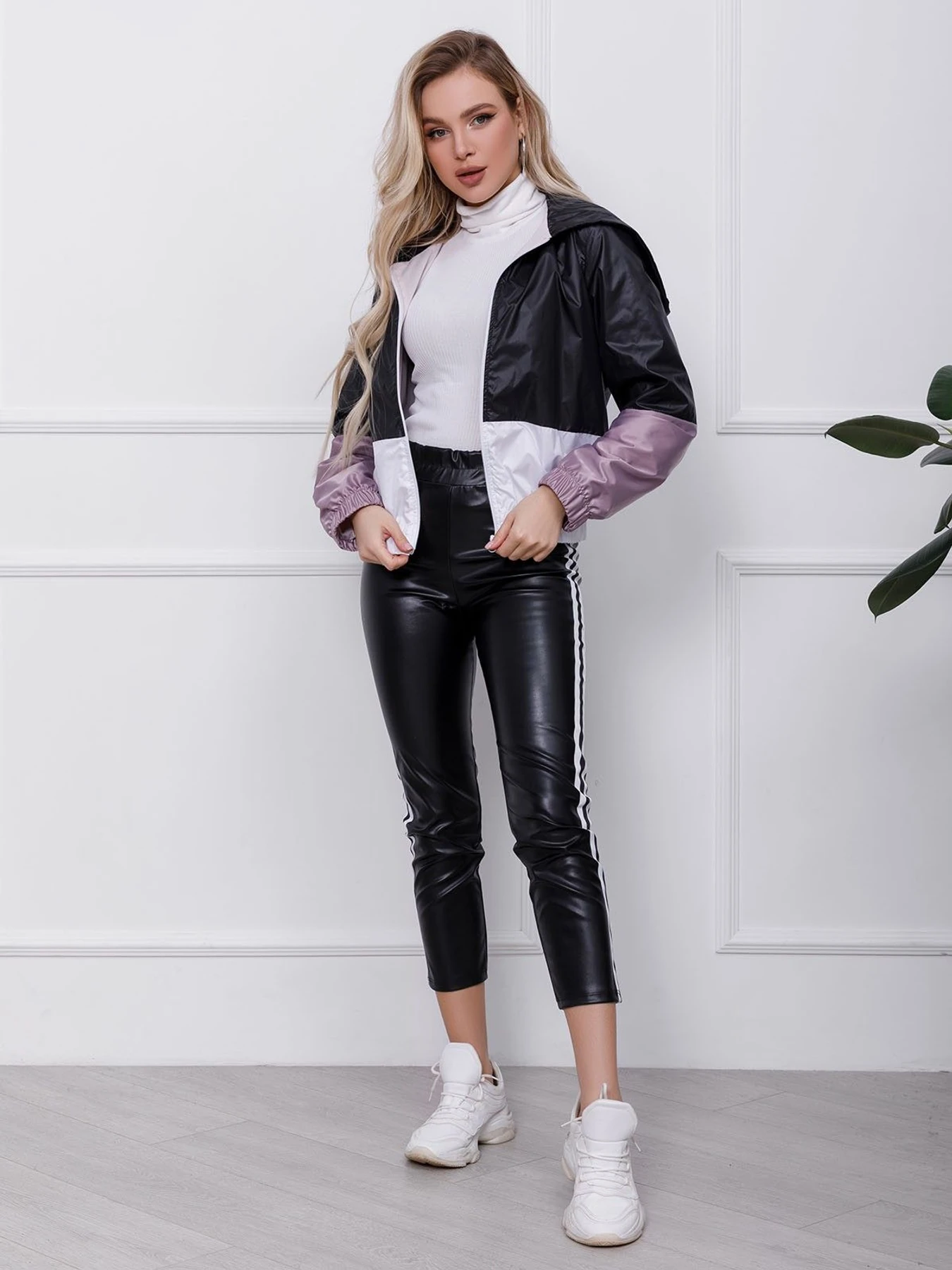 Куртки та дублянки ISSA Plus модель SA-123_blackpink Куртки та дублянки ISSA Plus модель SA-123_blackpink Фото