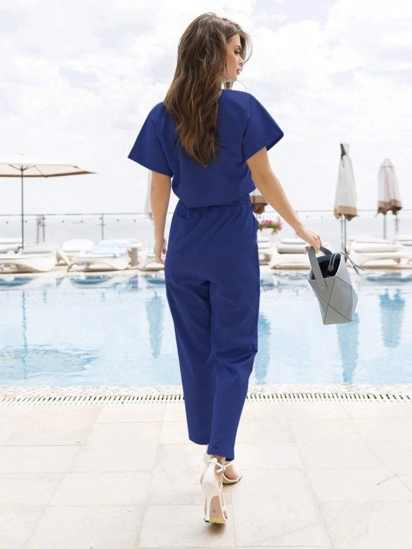 Костюмы ISSA Plus модель 12020_blue Костюмы ISSA Plus модель 12020_blue Фото