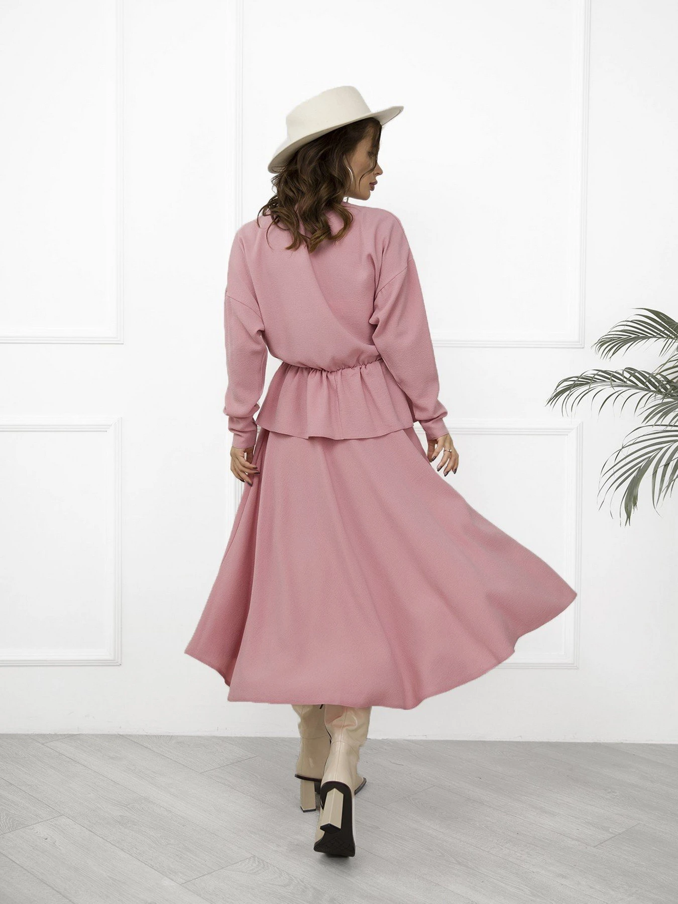 Костюми ISSA Plus модель 12280_pink Фото