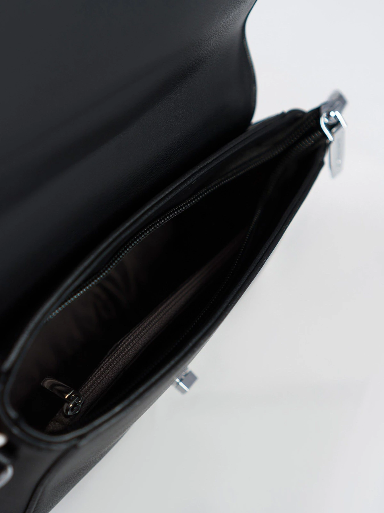 Сумки ISSA Plus модель SU3-104_black Фото
