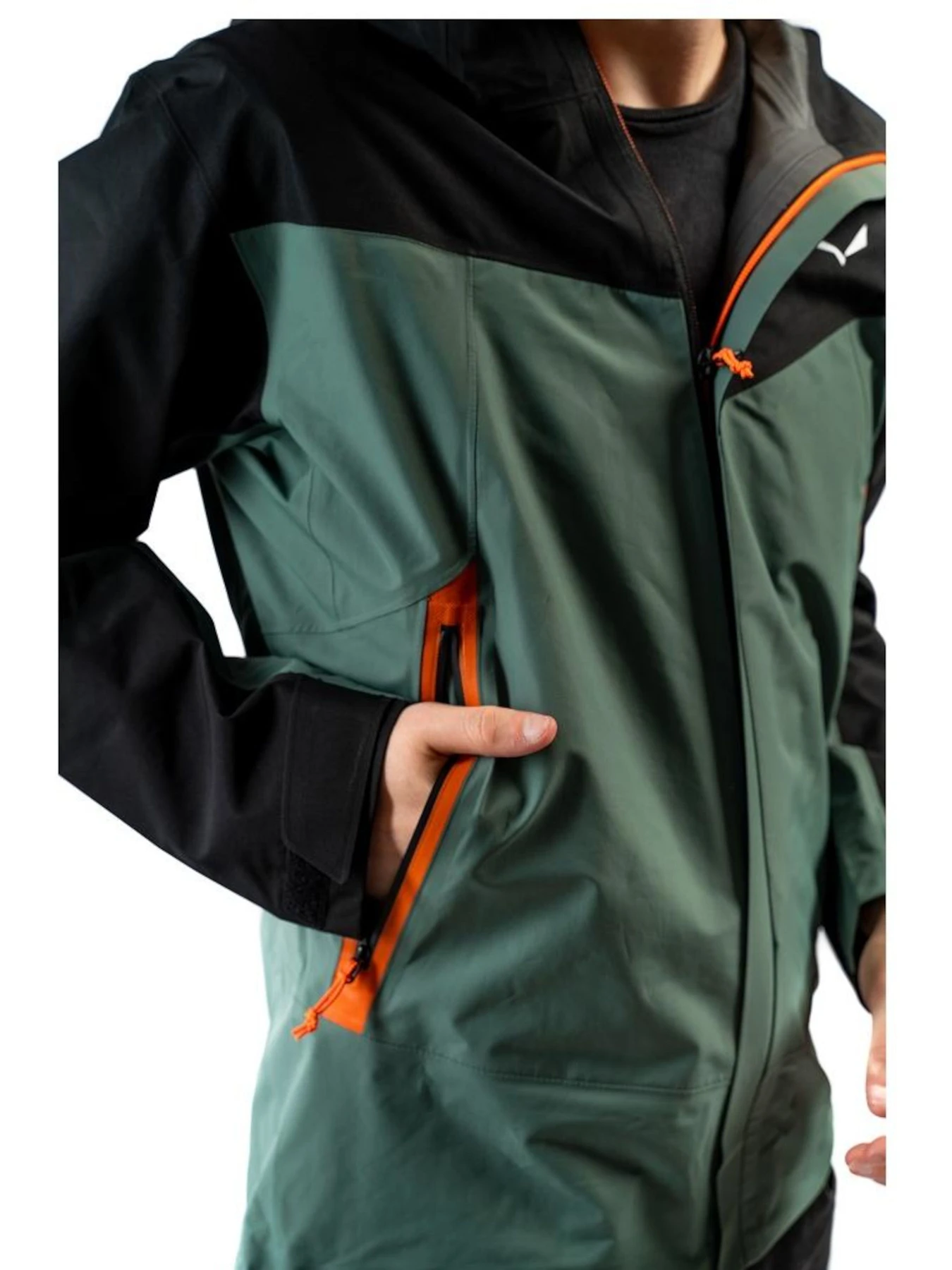 Куртки та дублянки Salewa модель edffed1a-1404-11ed-810e-001dd8b72568 Куртки та дублянки Salewa модель edffed1a-1404-11ed-810e-001dd8b72568 Фото