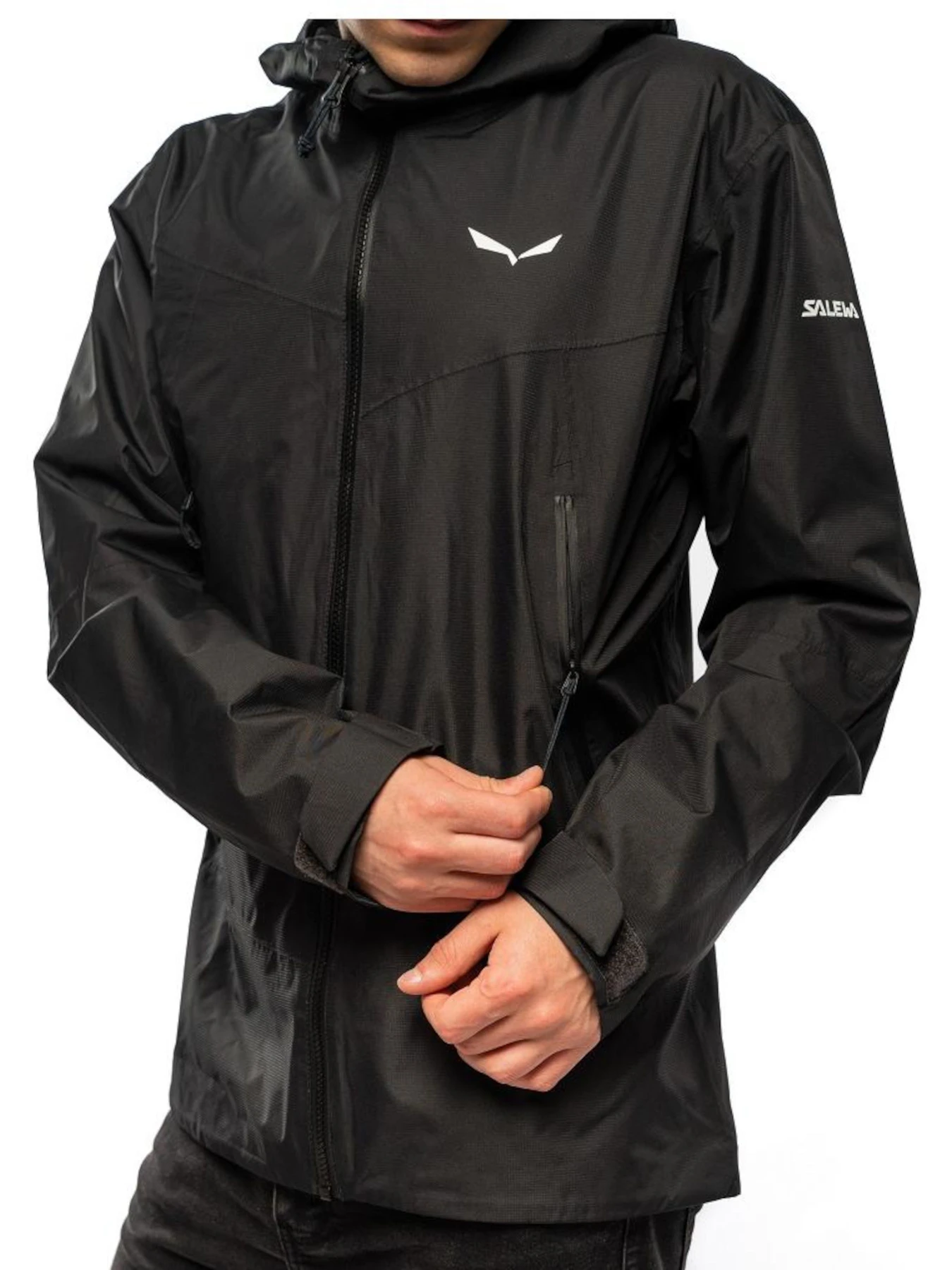 Куртки и дубленки Salewa модель 08a43eab-1420-11ed-810e-001dd8b72568 Фото