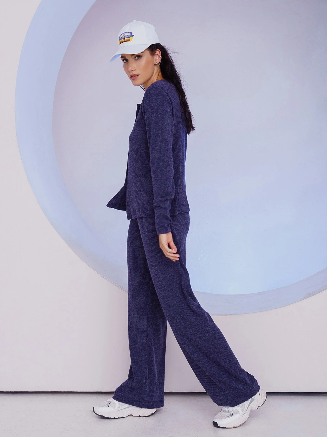 Костюмы ISSA Plus модель 13472_blue Фото