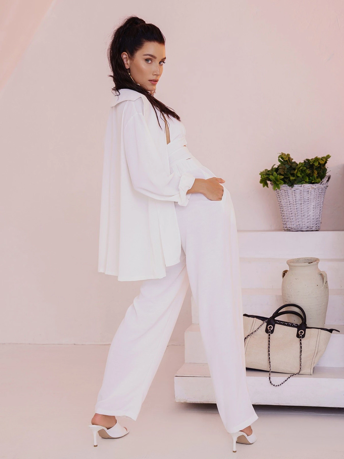 Костюмы ISSA Plus модель 13514_white Костюмы ISSA Plus модель 13514_white Фото