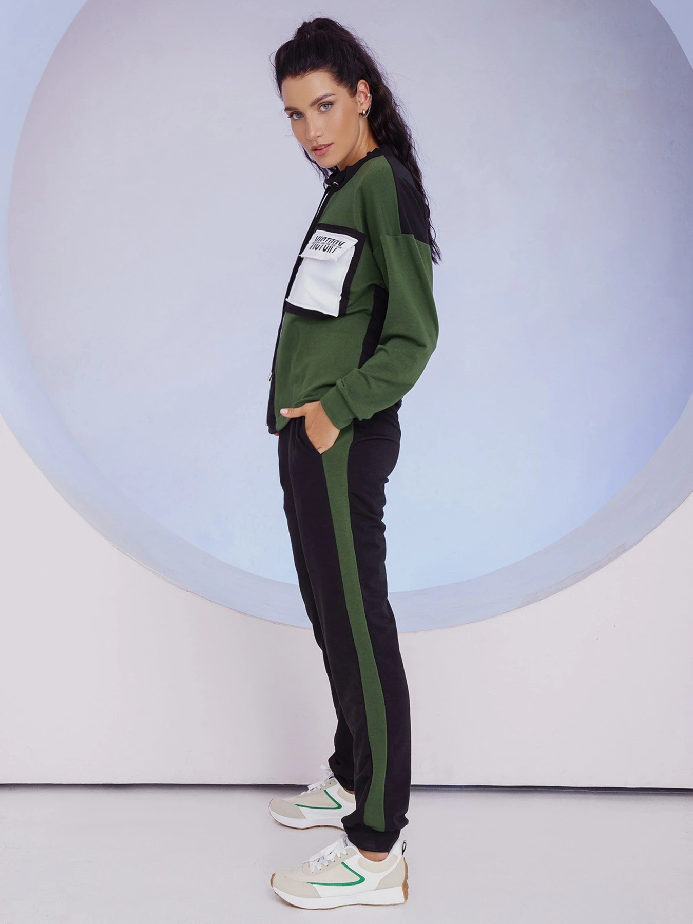 Костюми ISSA Plus модель 13526_blackgreen Фото