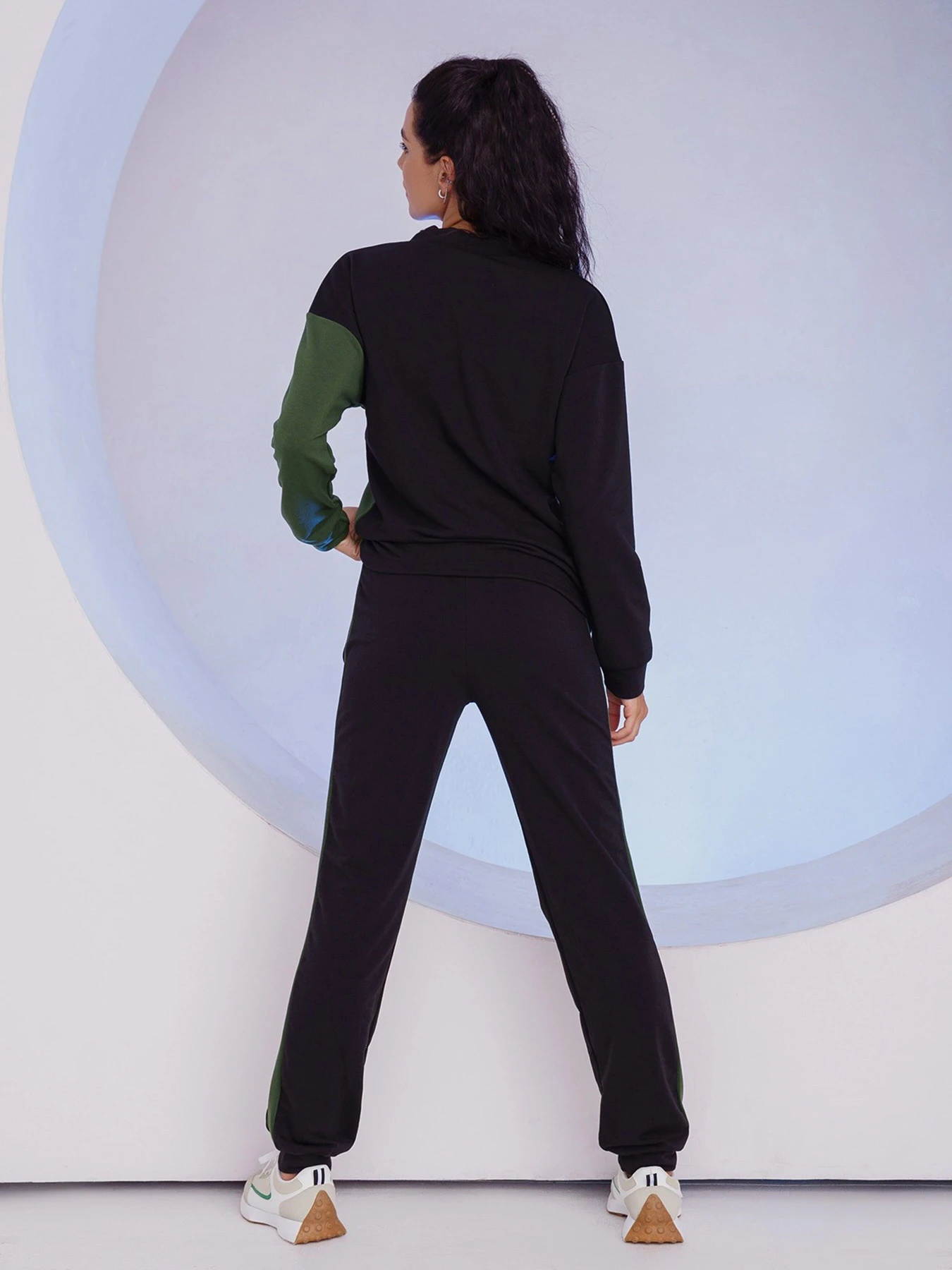 Костюми ISSA Plus модель 13526_blackgreen Фото